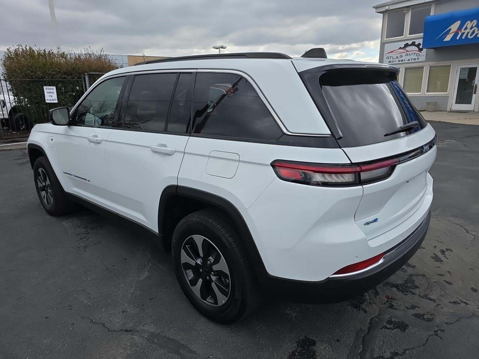 JEEP GRAND CHEROKEE - 2