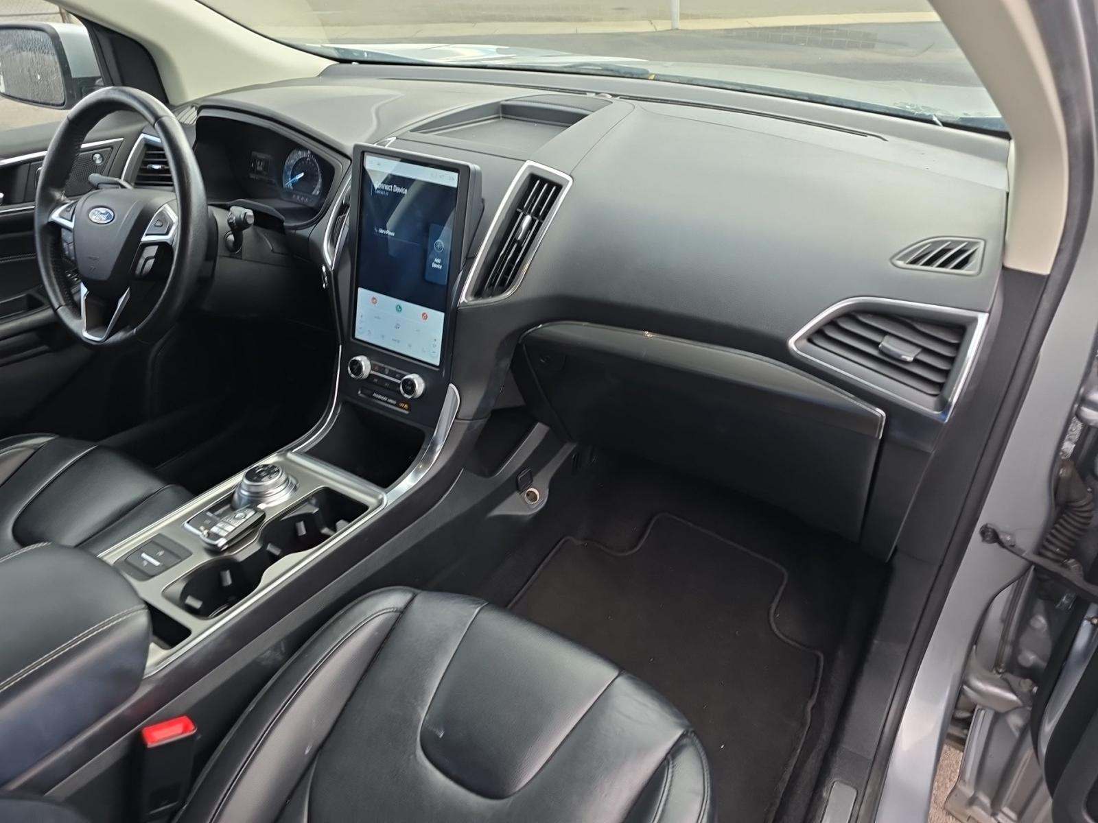 2022 Ford Edge Titanium AWD