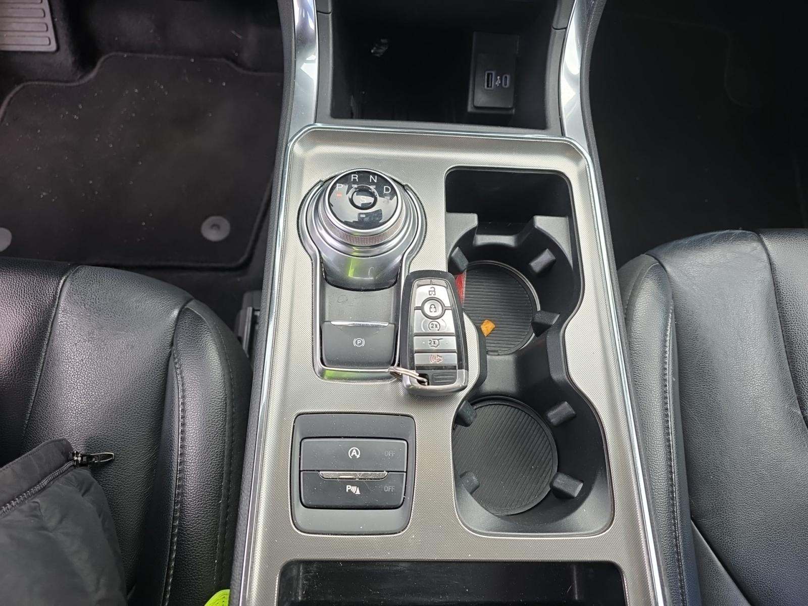 2022 Ford Edge Titanium AWD