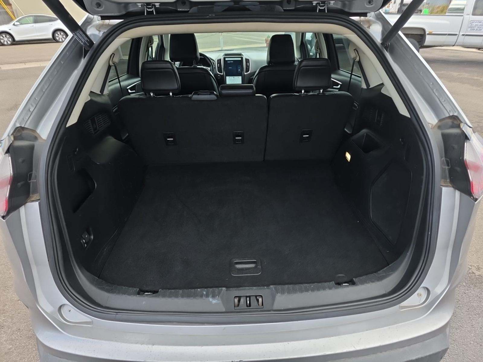 2022 Ford Edge Titanium AWD