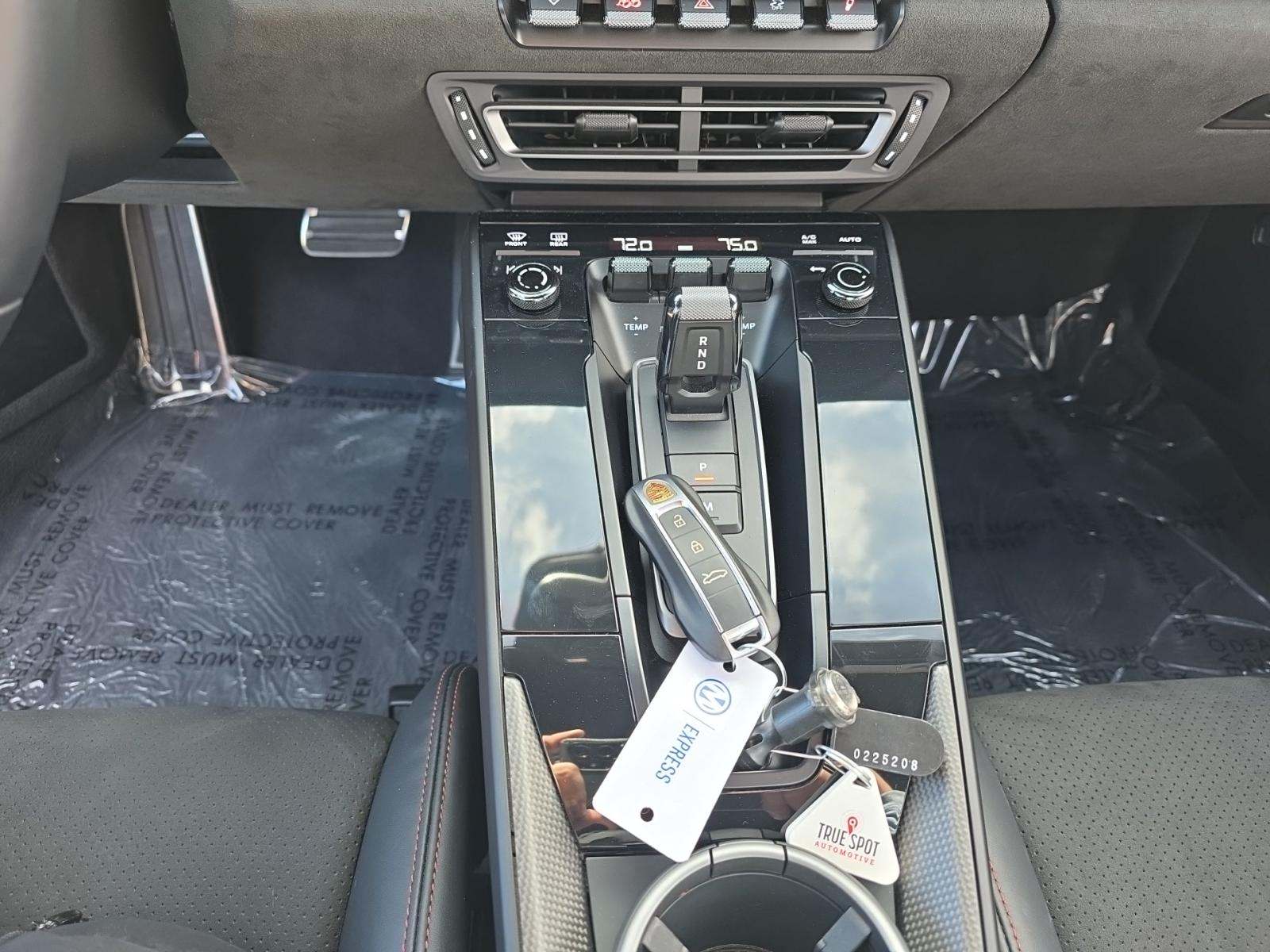 2022 Porsche 911 Carrera GTS RWD