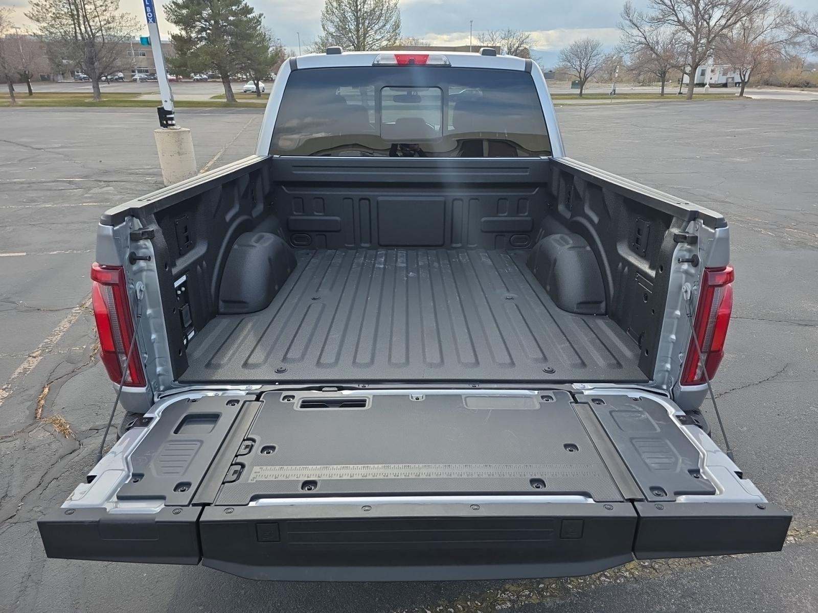 2024 Ford F-150 Hybrid Platinum AWD