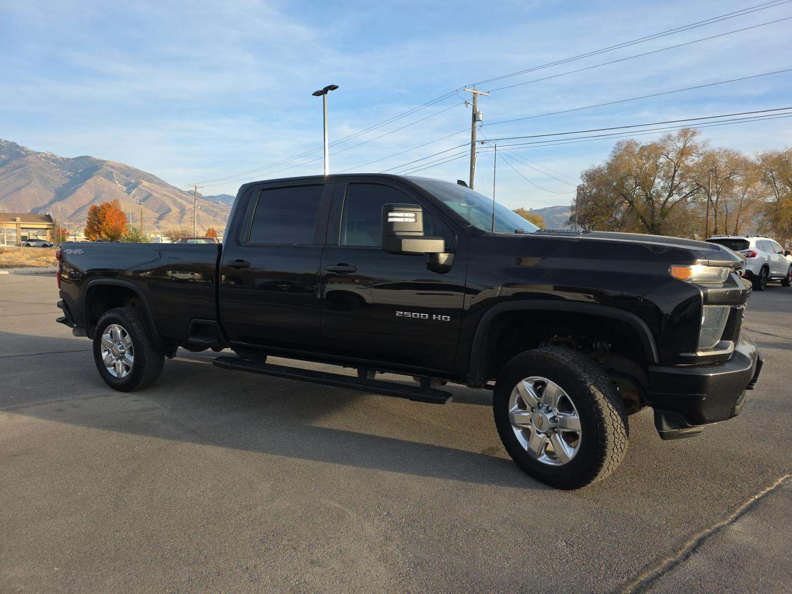 2022 Chevrolet Silverado 2500HD Custom AWD