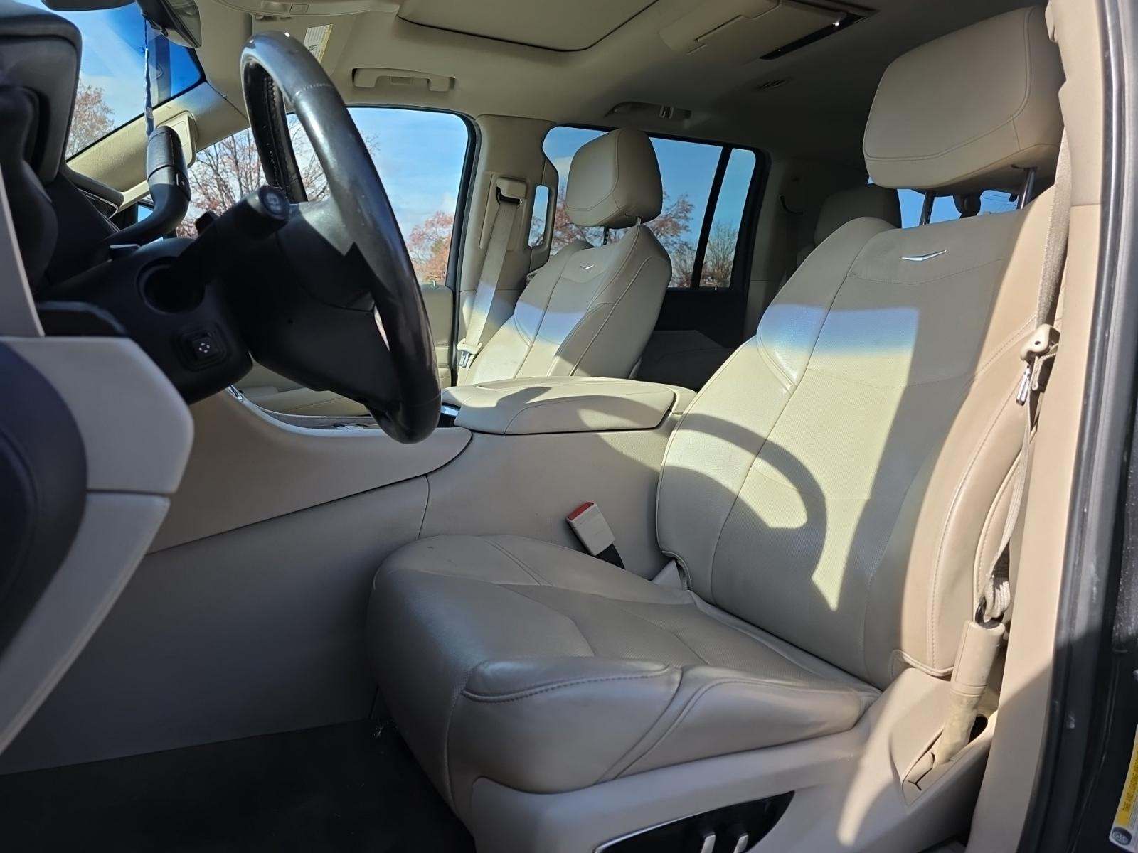 2019 Cadillac Escalade ESV Luxury AWD
