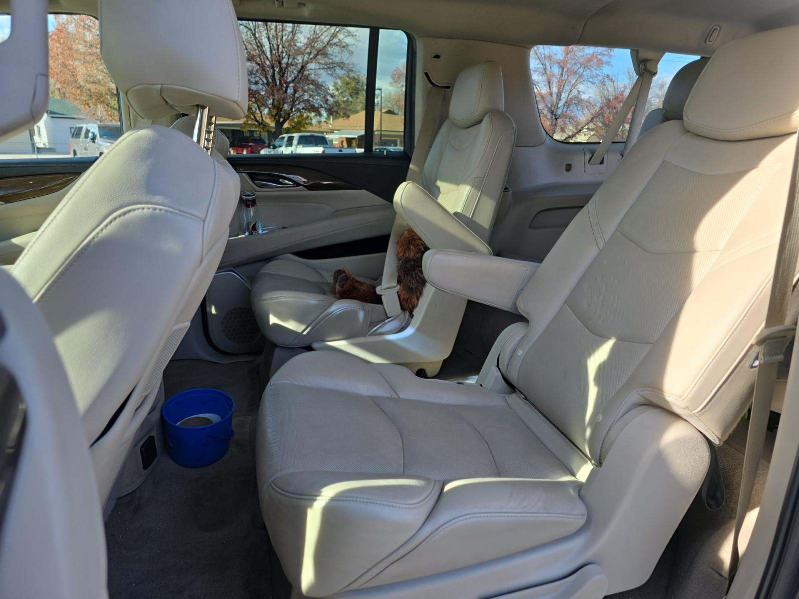 2019 Cadillac Escalade ESV Luxury AWD