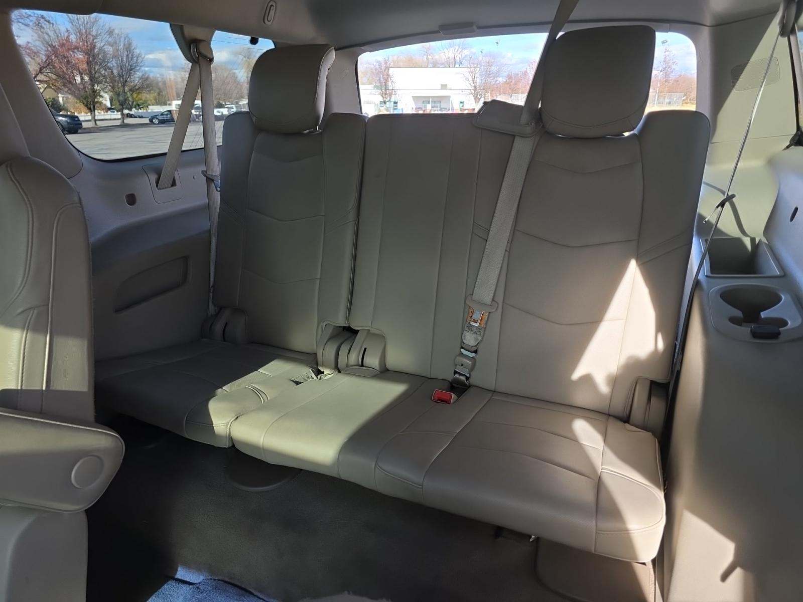 2019 Cadillac Escalade ESV Luxury AWD