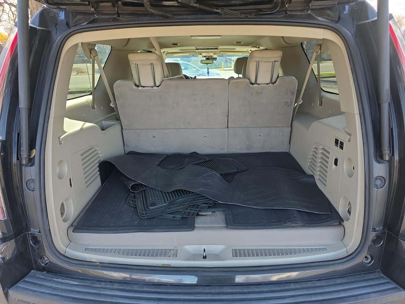 2019 Cadillac Escalade ESV Luxury AWD