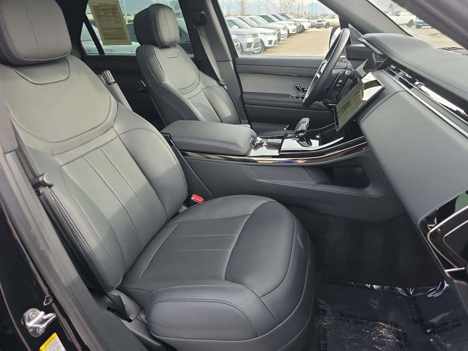 2024 Land Rover Range Rover Sport Dynamic SE AWD