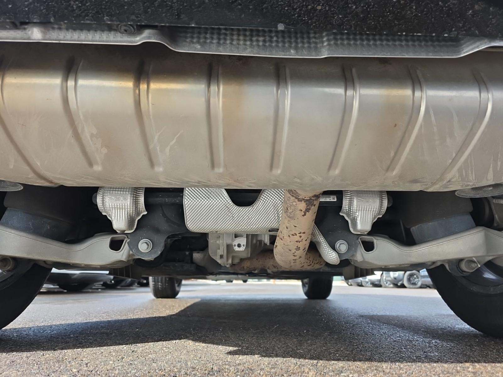 2023 Land Rover Defender 110 X-Dynamic SE AWD