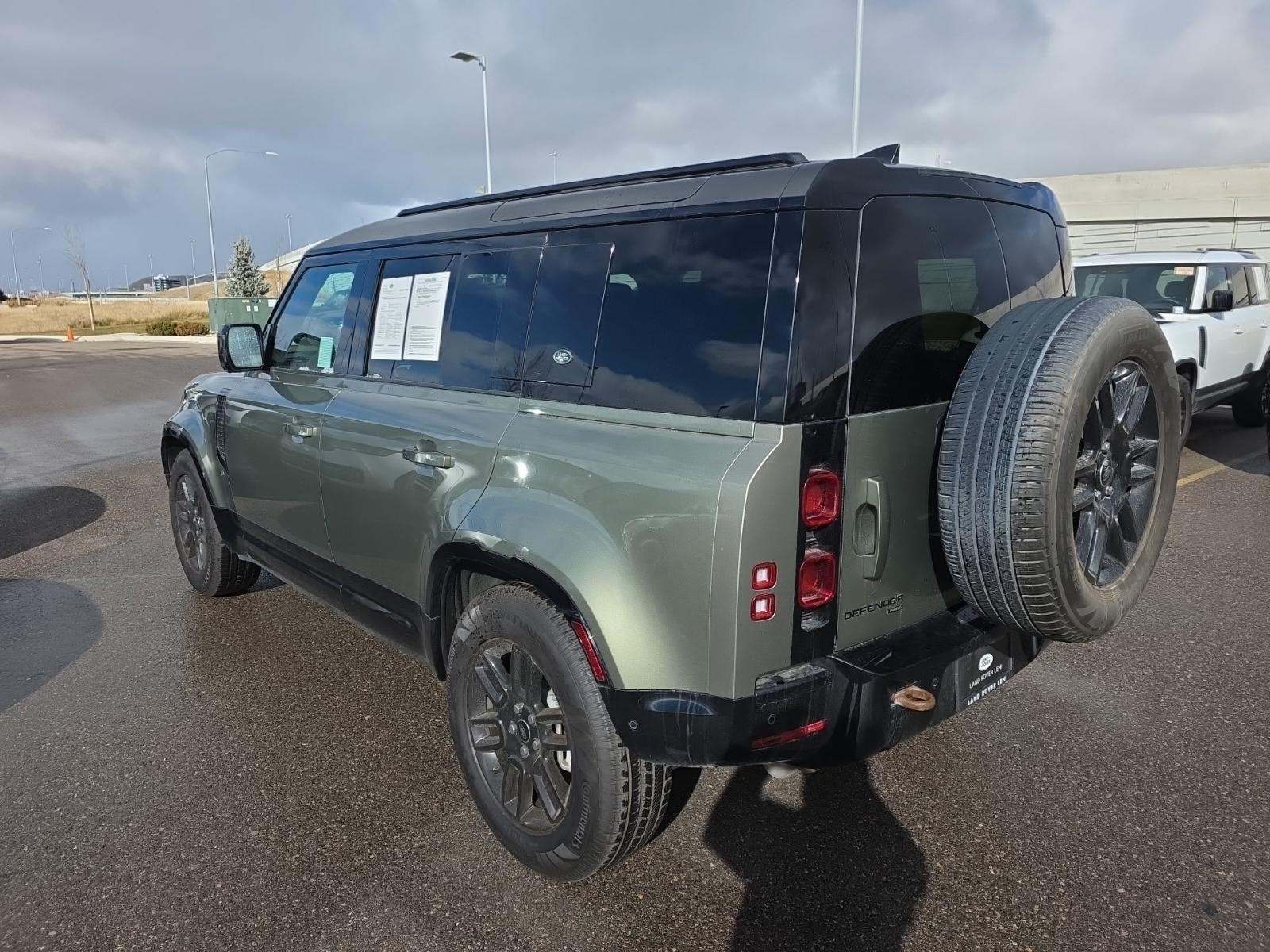 2023 Land Rover Defender 110 X-Dynamic SE AWD