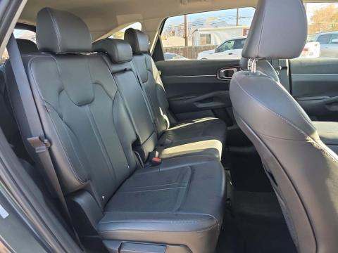 2024 Kia Sorento S AWD