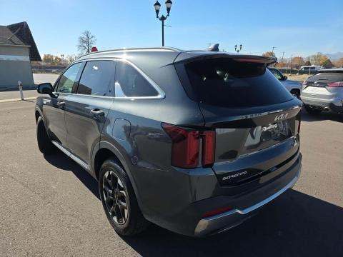 2024 Kia Sorento S AWD