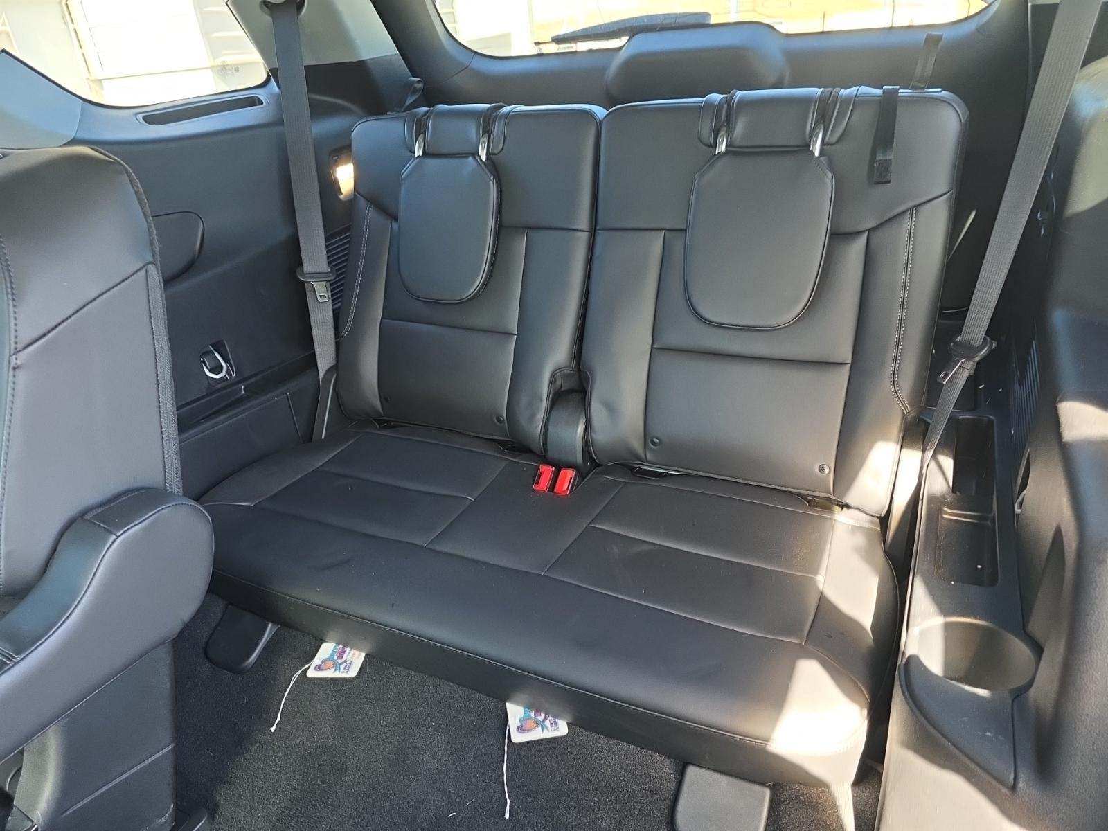 2023 Ford Explorer XLT AWD