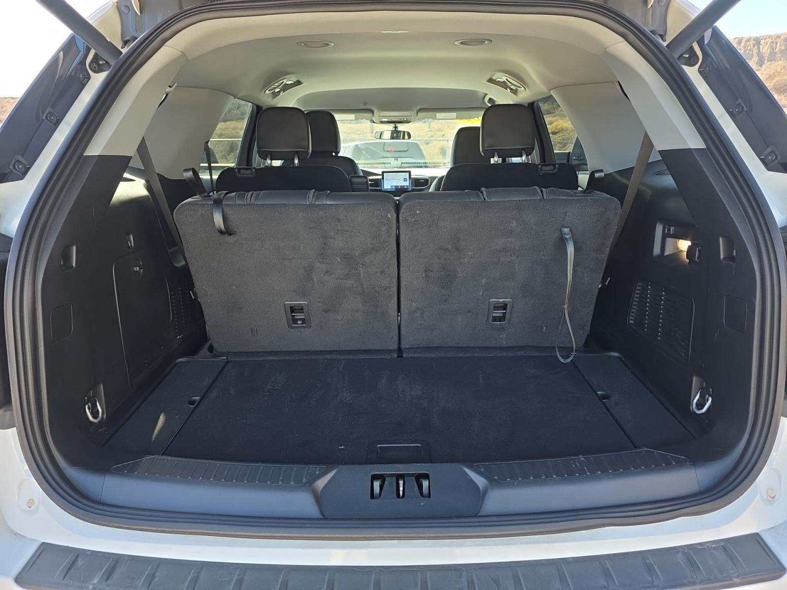 2023 Ford Explorer XLT AWD