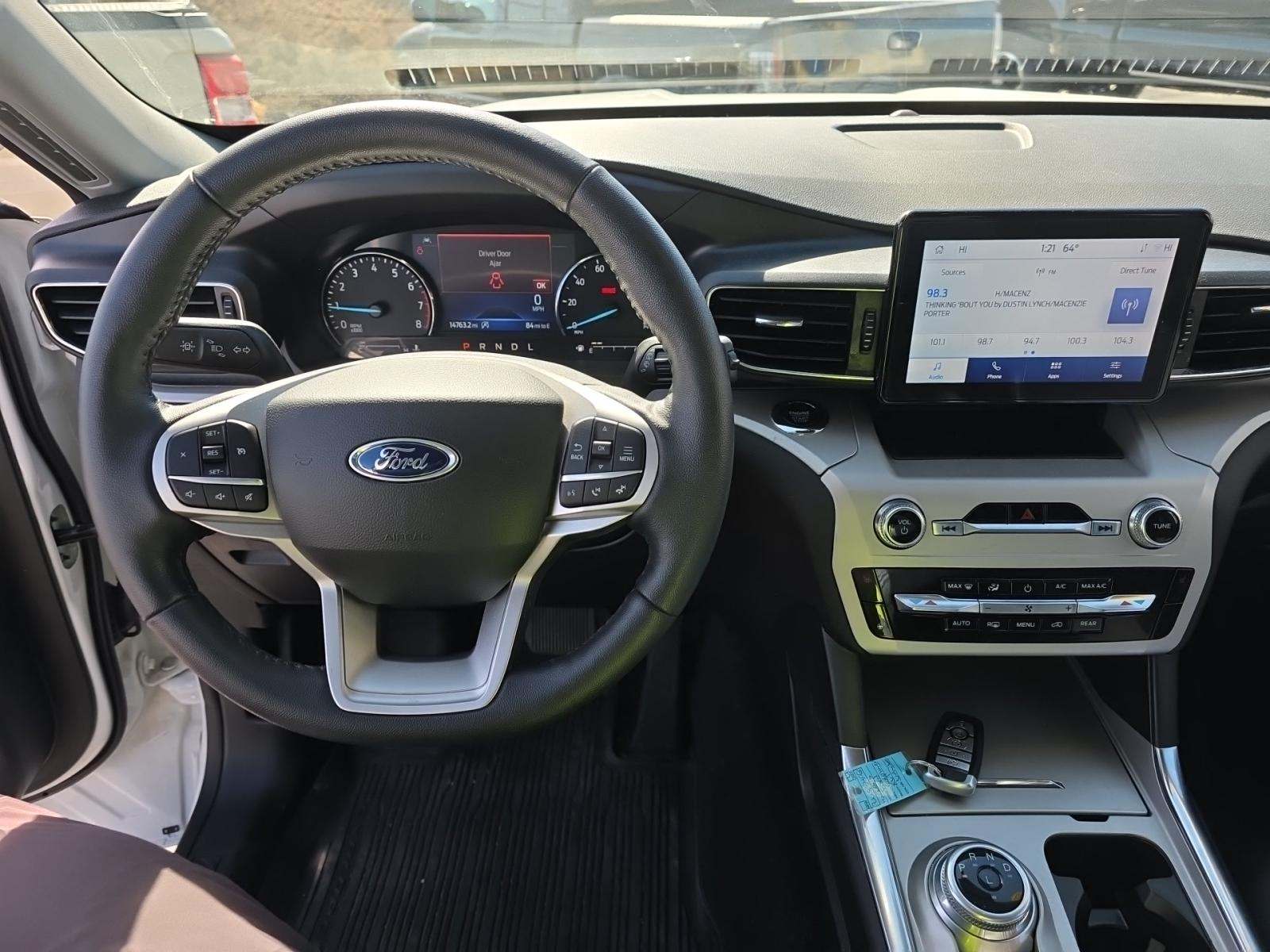 2023 Ford Explorer XLT AWD