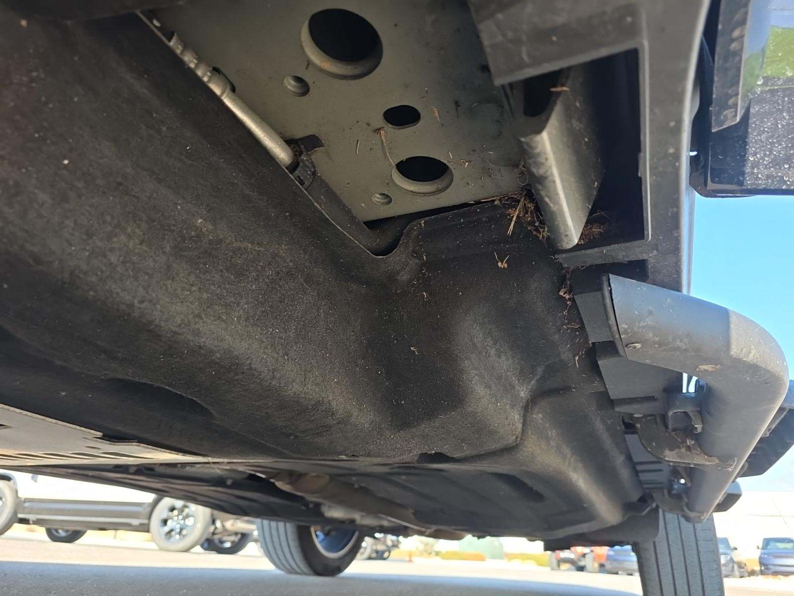 2023 Land Rover Defender 130 X-Dynamic SE AWD