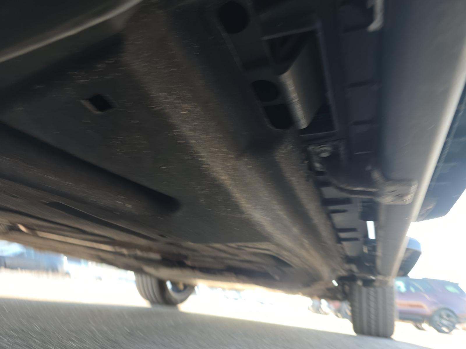 2023 Land Rover Defender 130 X-Dynamic SE AWD