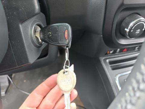 JEEP LATITUDE HIGH ALTITUDE EDITION - 8