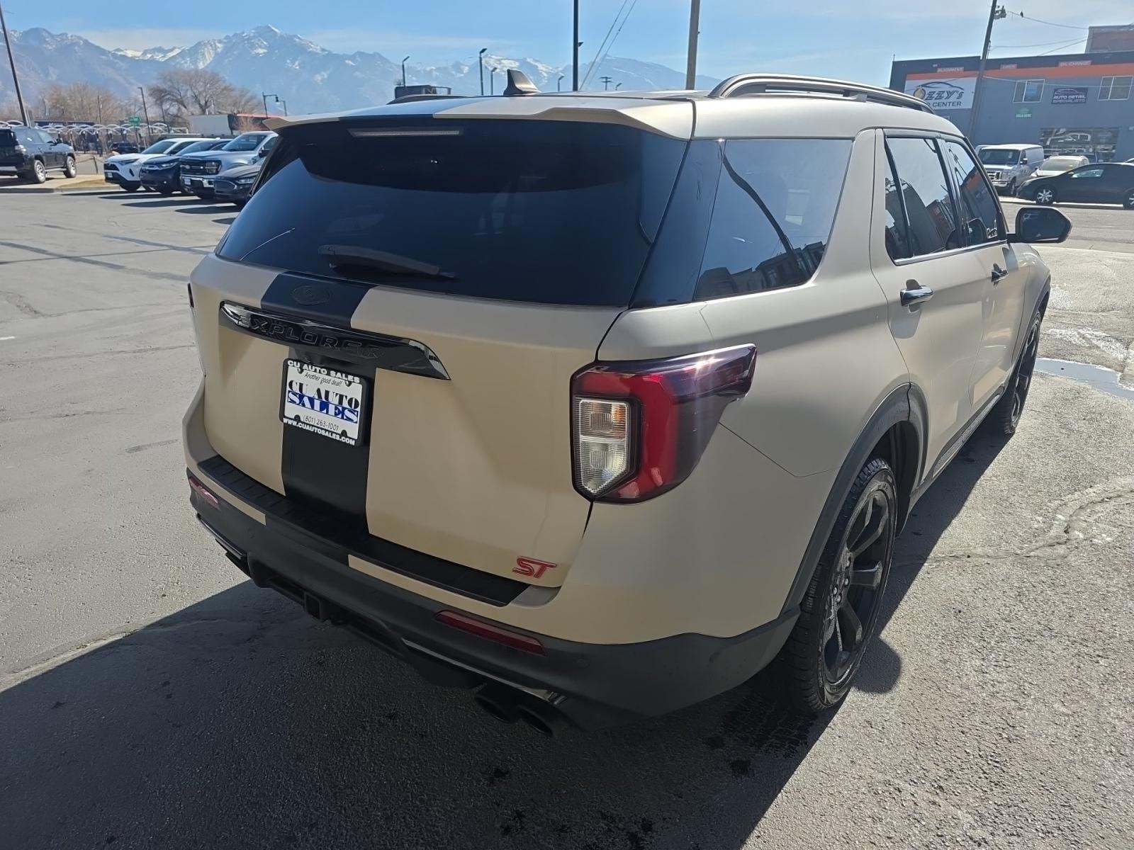 2022 Ford Explorer ST AWD