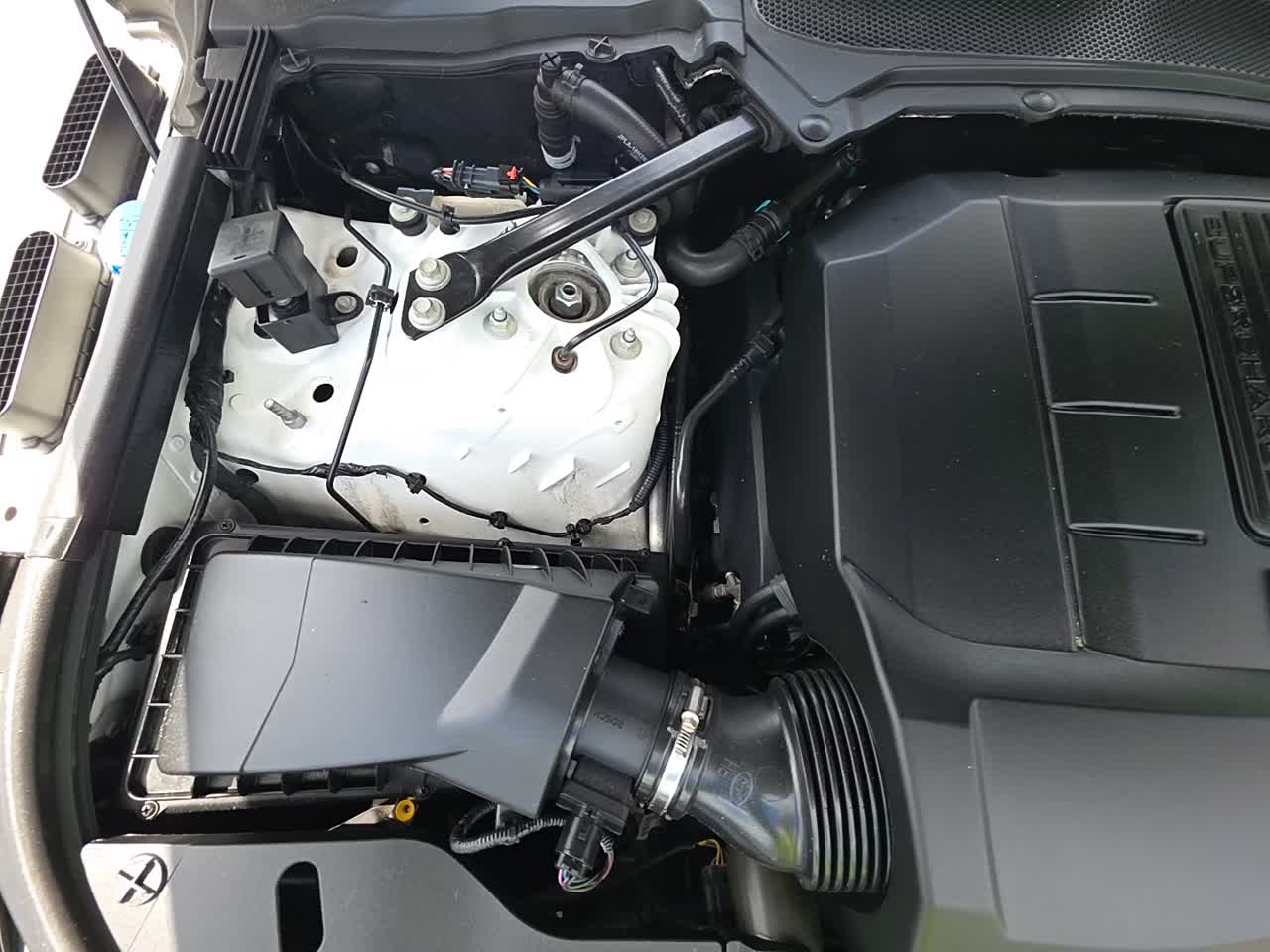 2018 Land Rover Range Rover Sport SE AWD