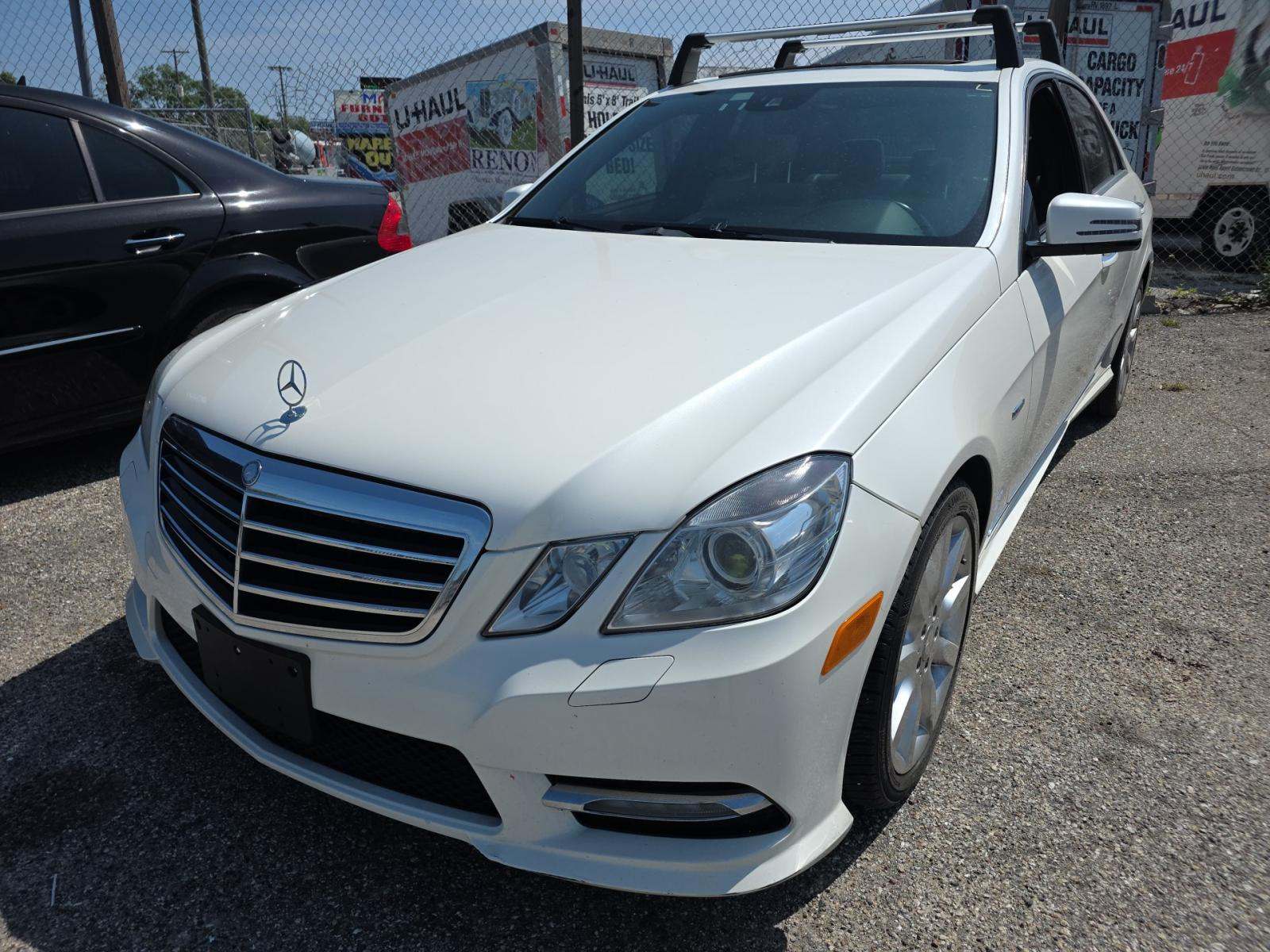 MERCEDES-BENZ E-CLASS - 1