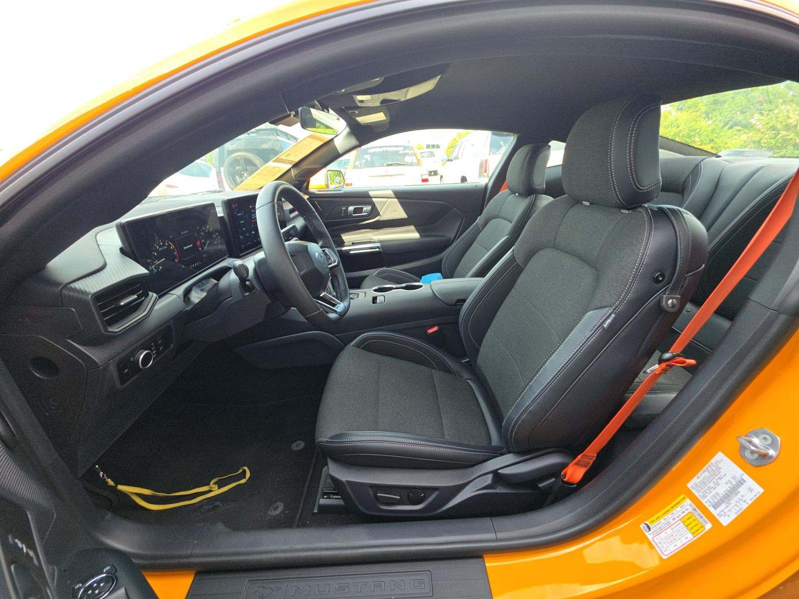 2026 Ford Mustang EcoBoost RWD