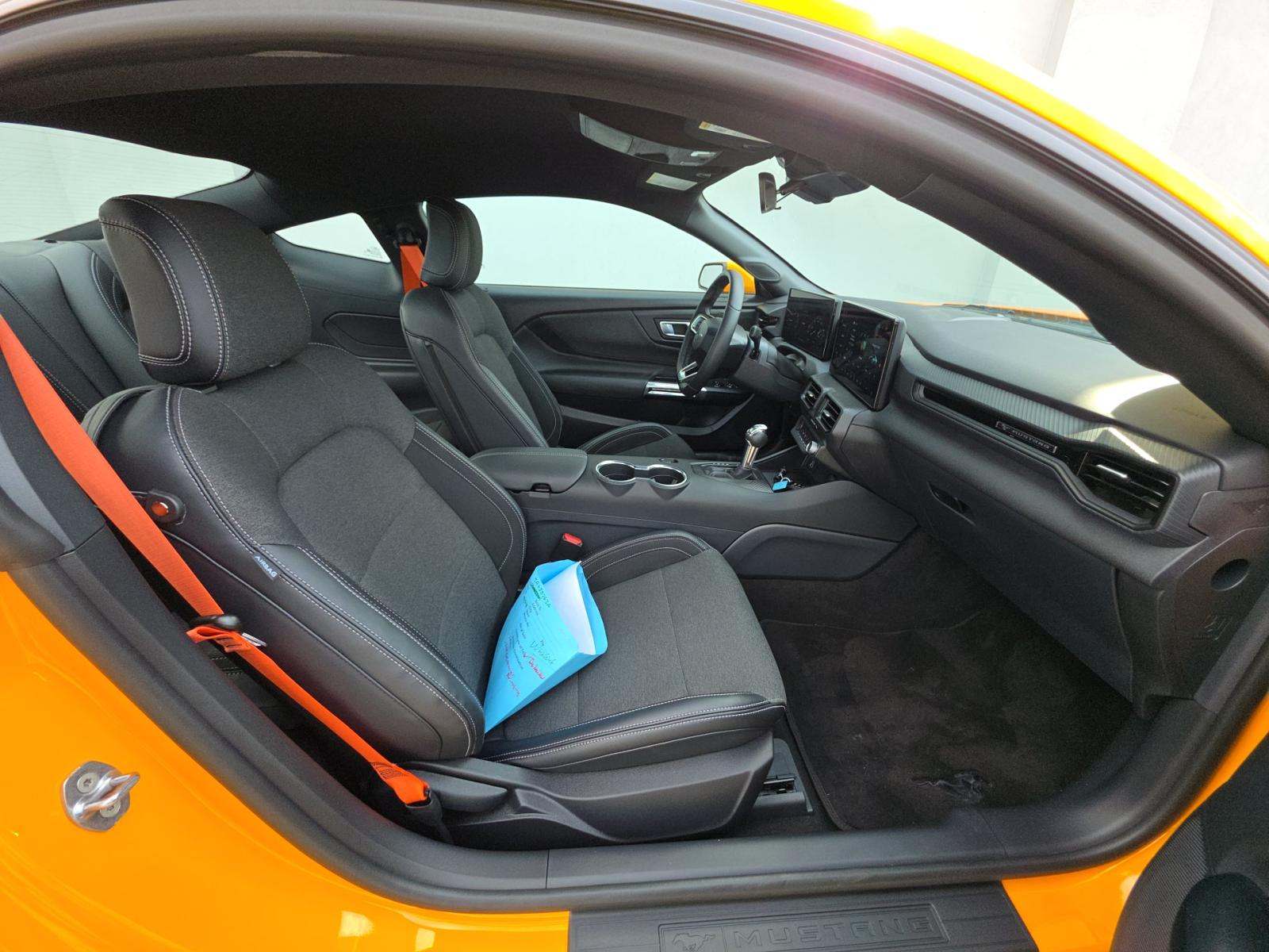2026 Ford Mustang EcoBoost RWD