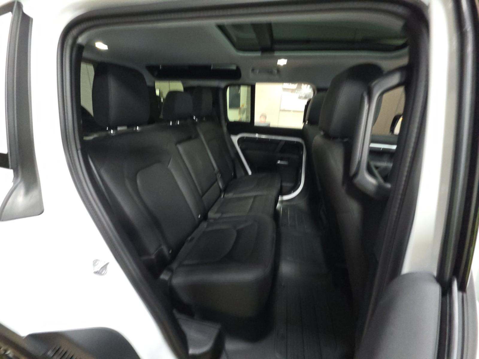 2025 Land Rover Defender 110 S AWD