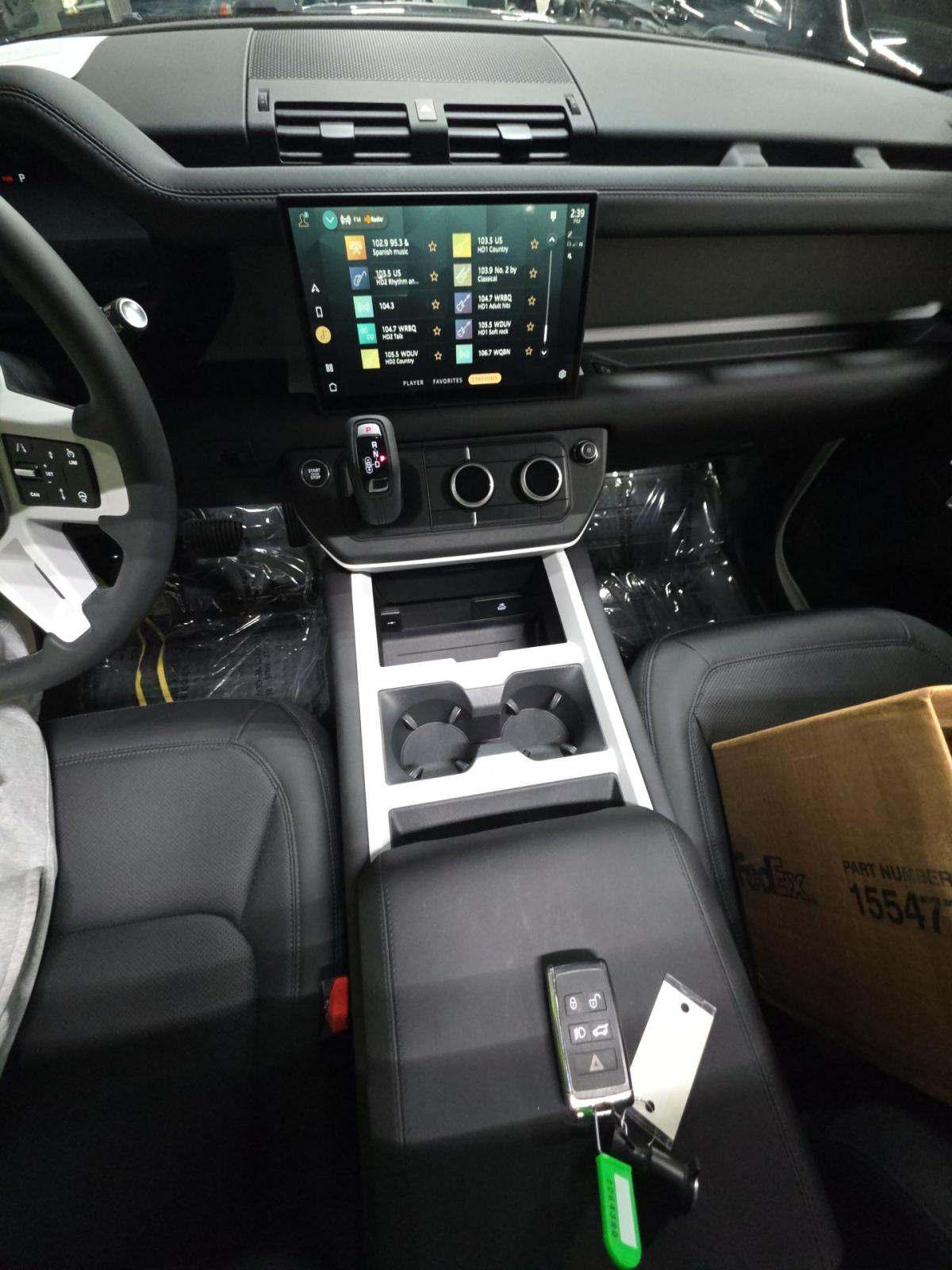 2025 Land Rover Defender 110 S AWD
