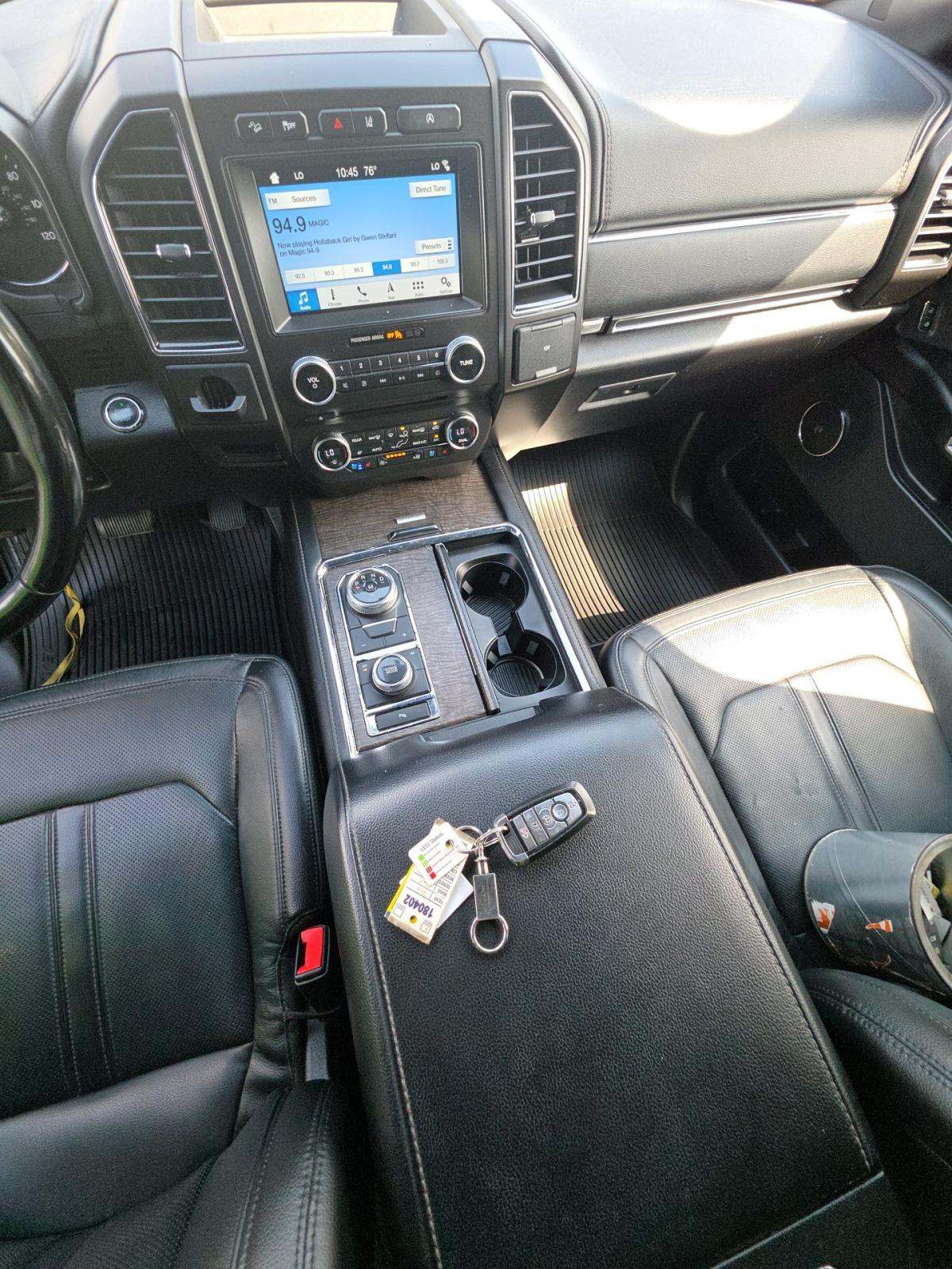 FORD EXPEDITION - 10