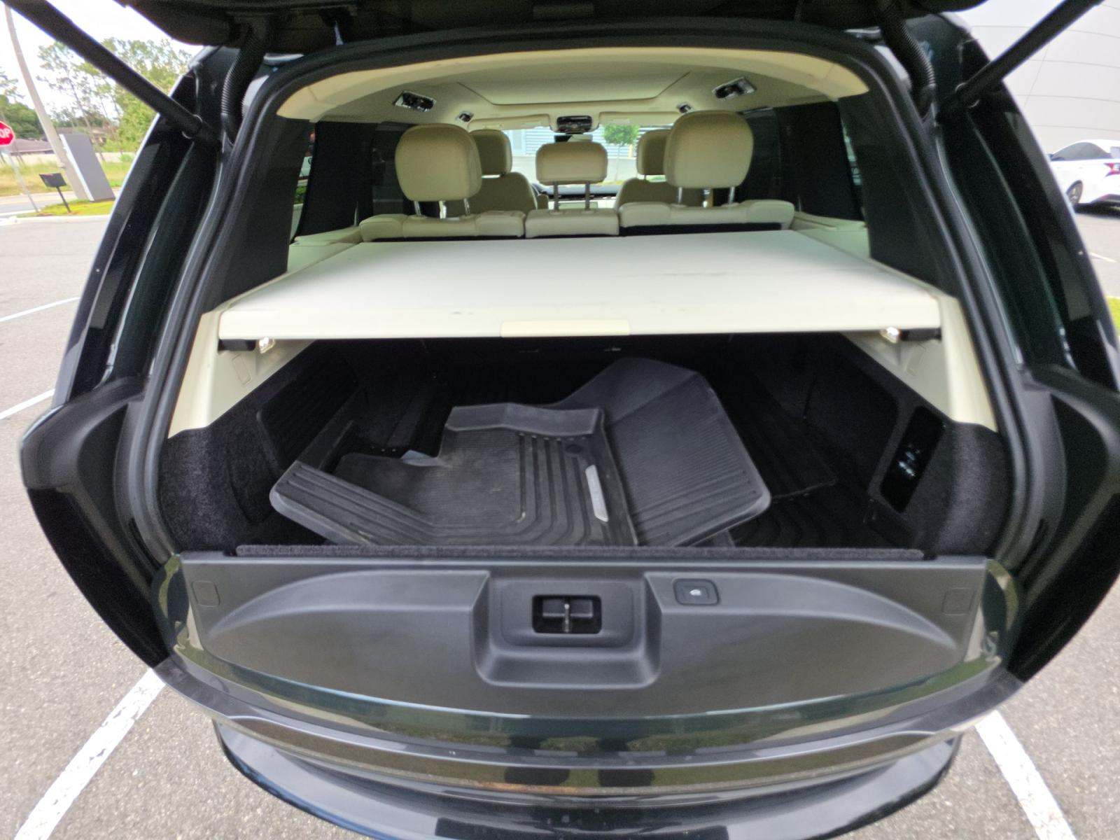 2024 Land Rover Range Rover SE AWD