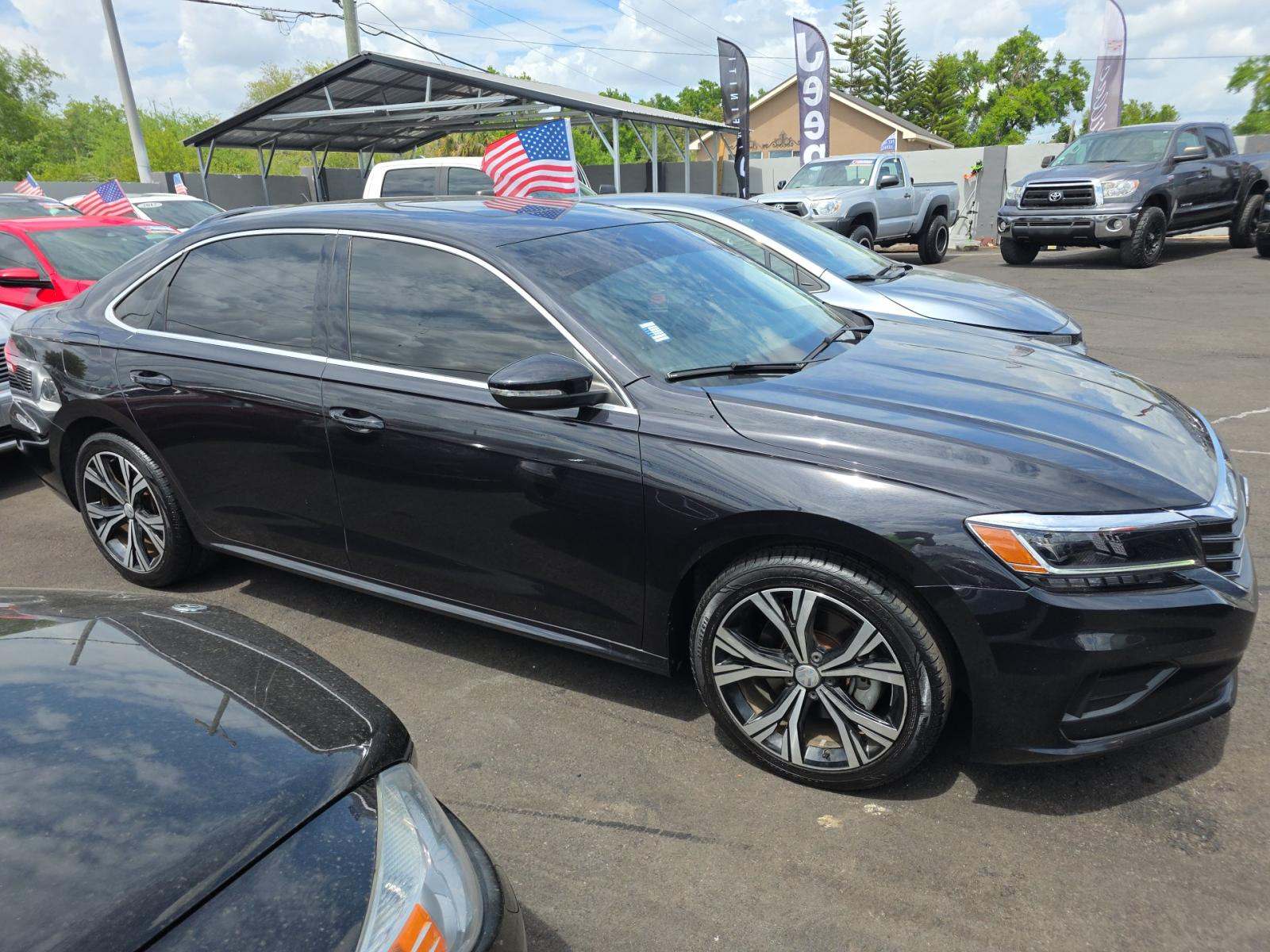 2022 Volkswagen Passat 2.0T SE FWD