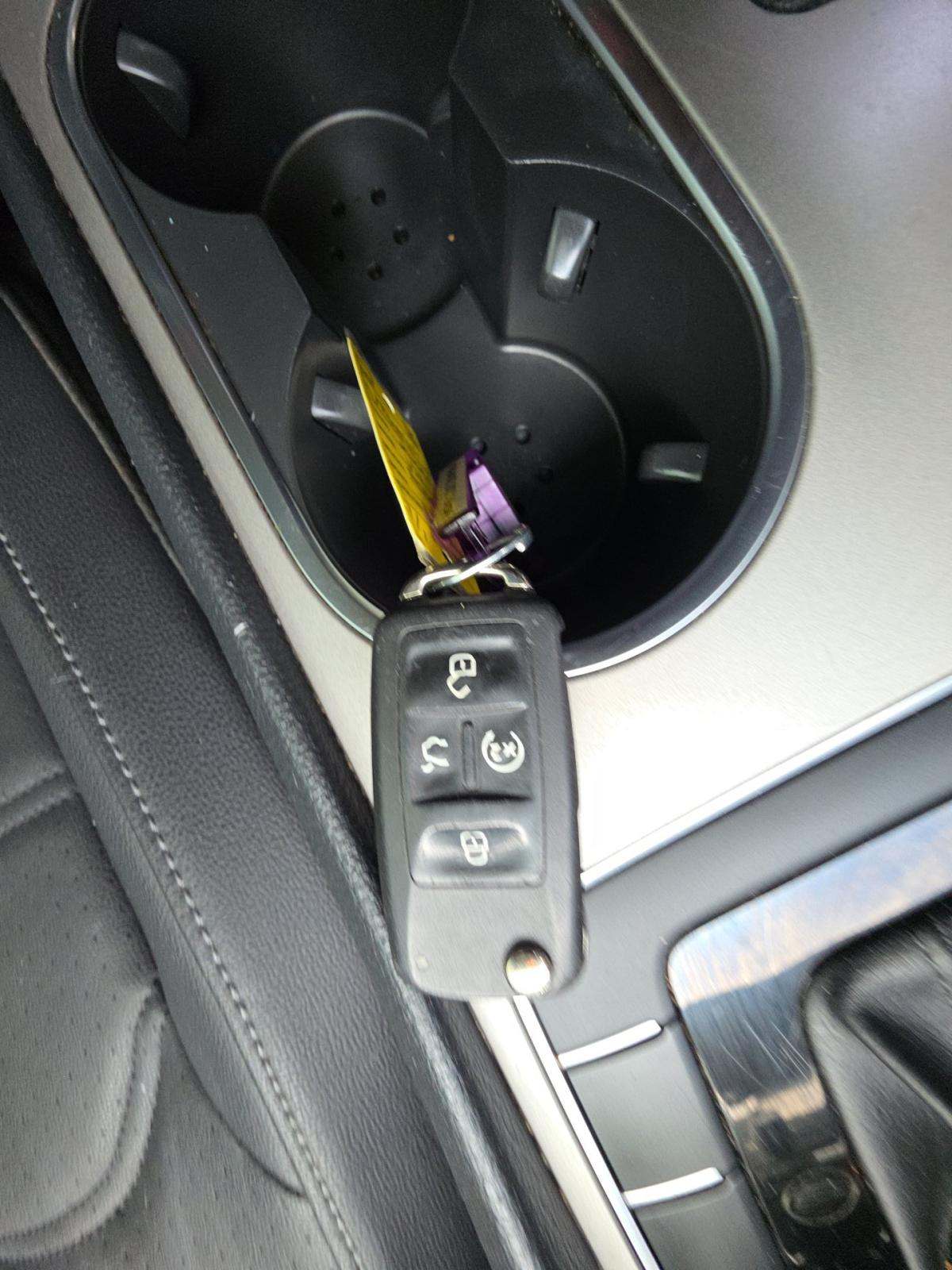 2022 Volkswagen Passat 2.0T SE FWD