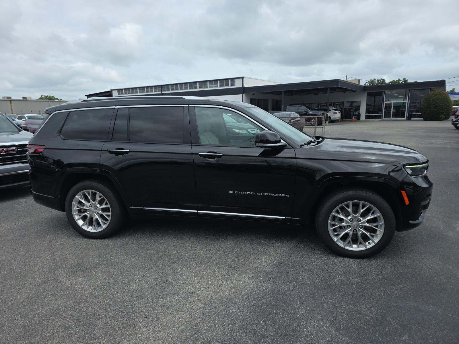 2021 Jeep Grand Cherokee L Summit AWD