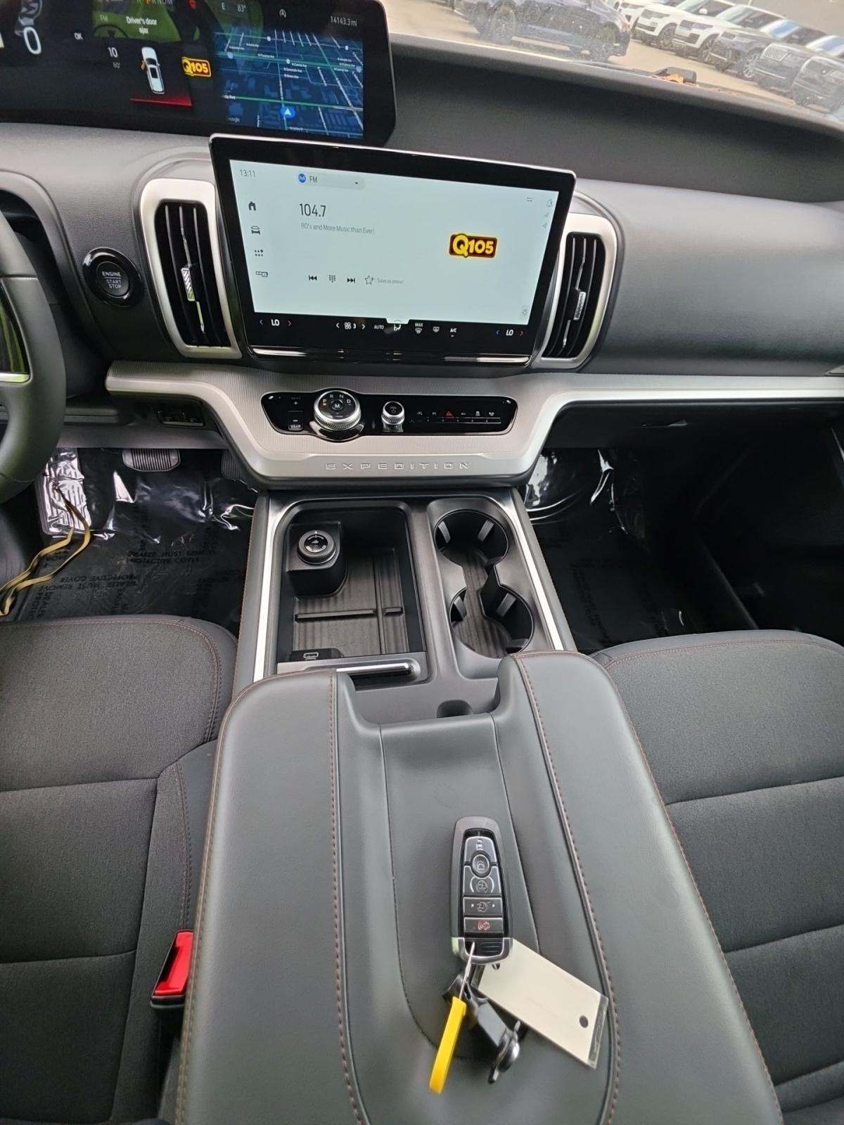 FORD EXPEDITION - 10