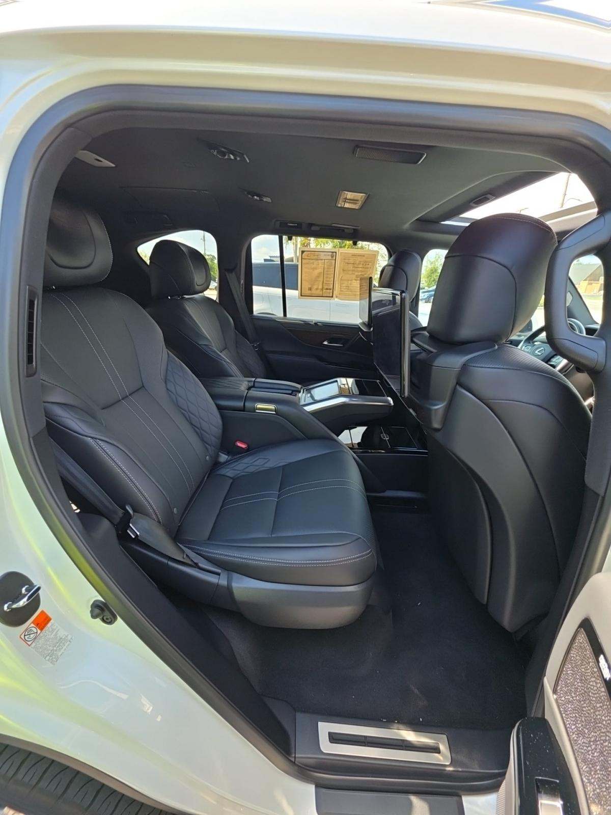 2023 Lexus LX LX 600 Ultra Luxury AWD