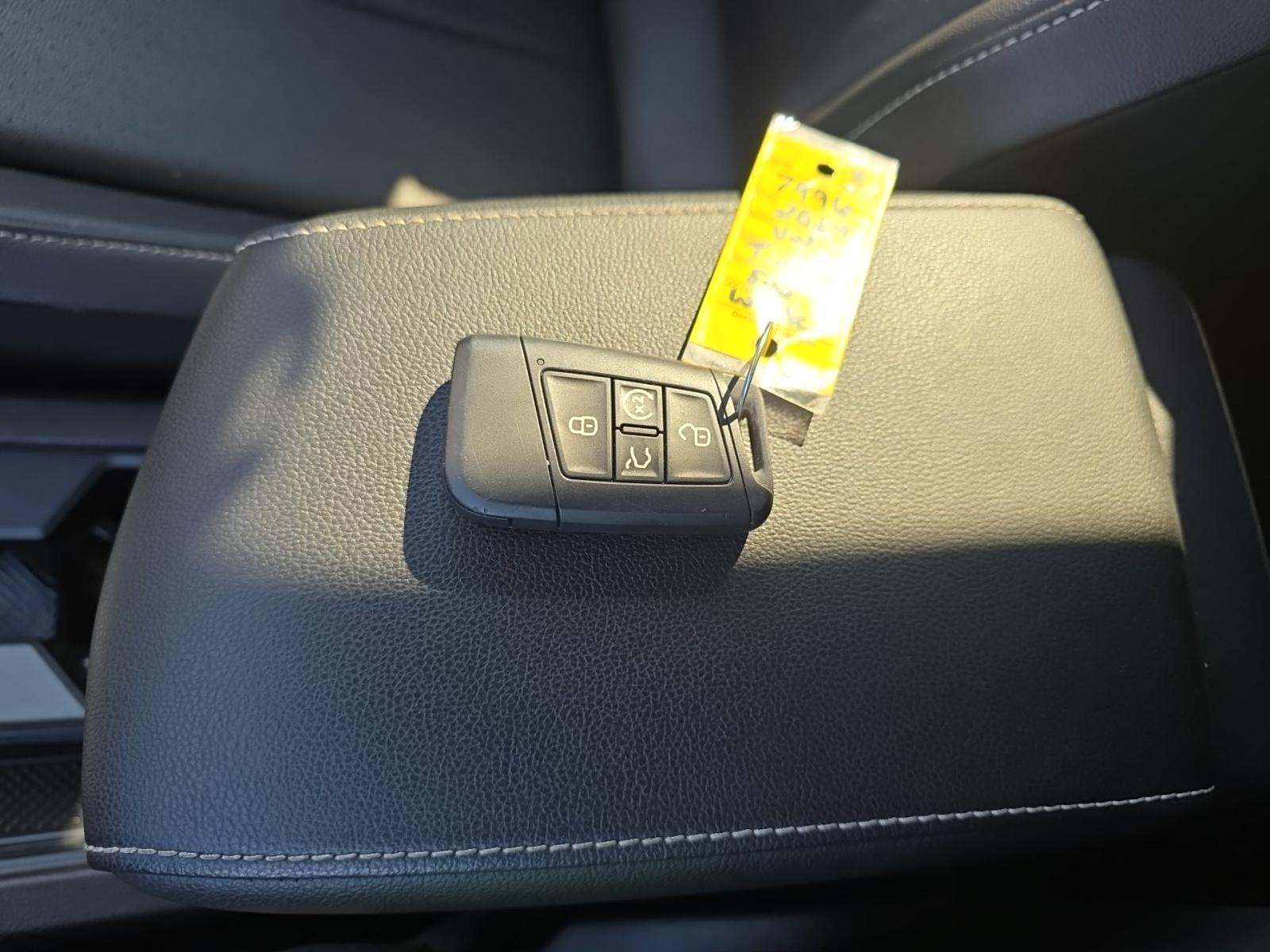 2024 Volkswagen Tiguan 2.0T SE FWD