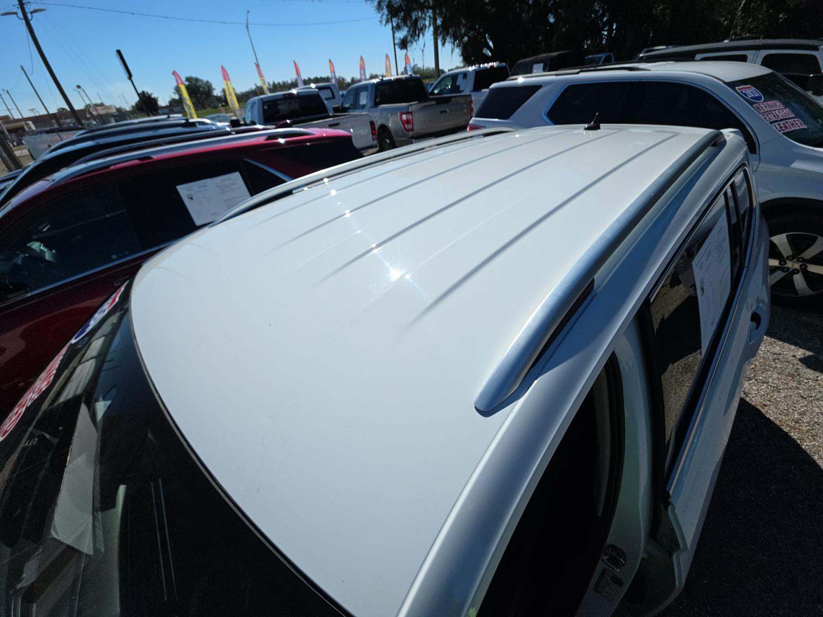 2024 Volkswagen Tiguan 2.0T SE FWD