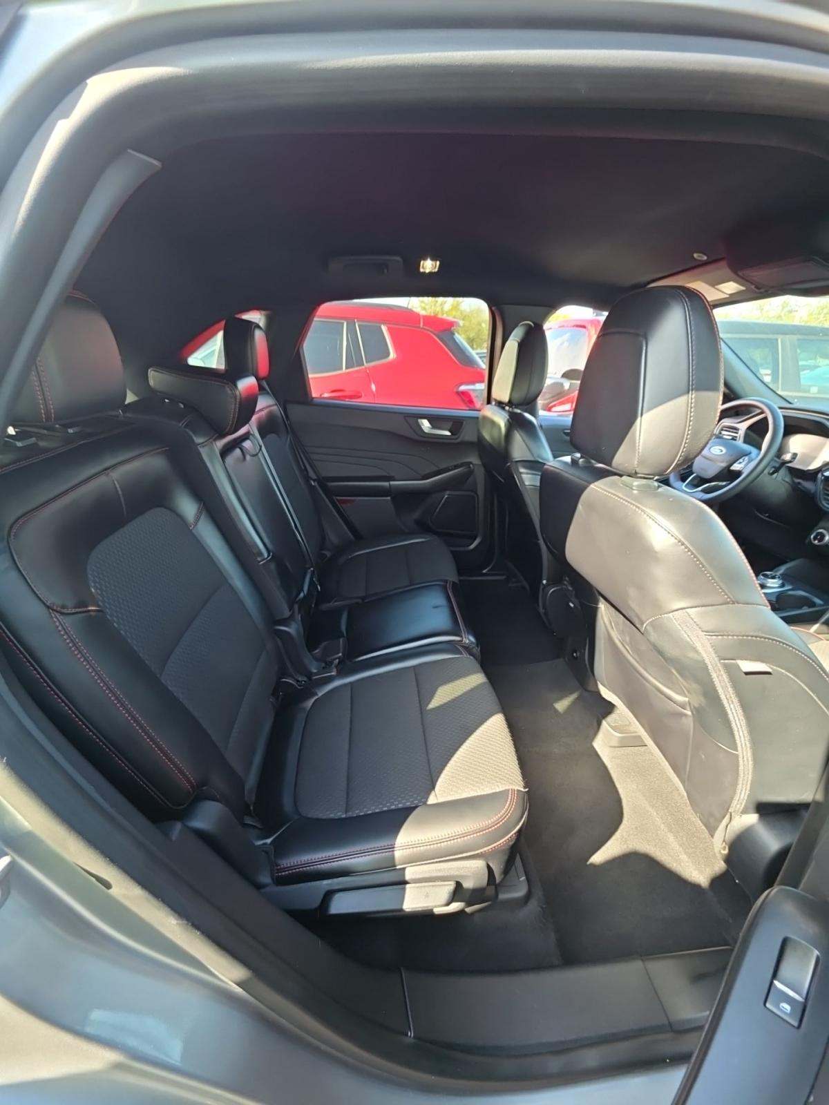 2024 Ford Escape ST-Line FWD