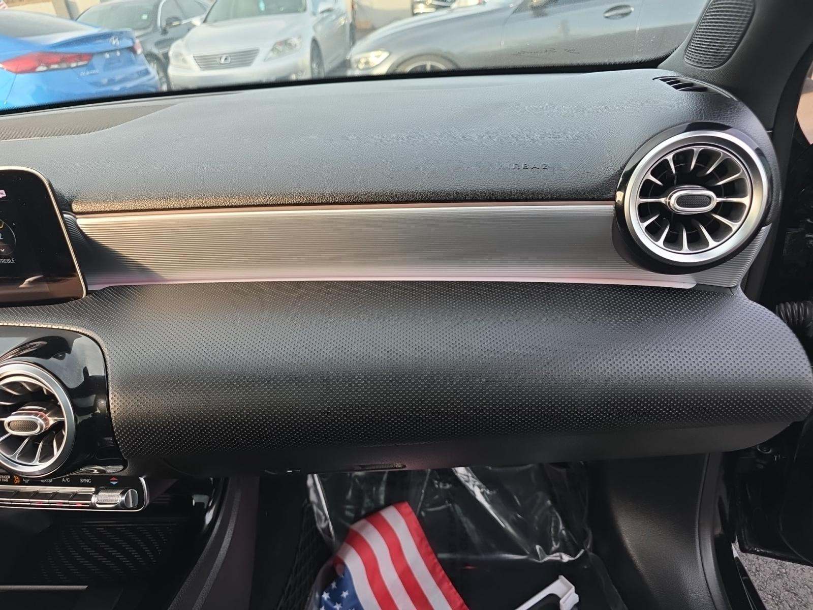 2019 Mercedes-Benz A-Class A 220 FWD