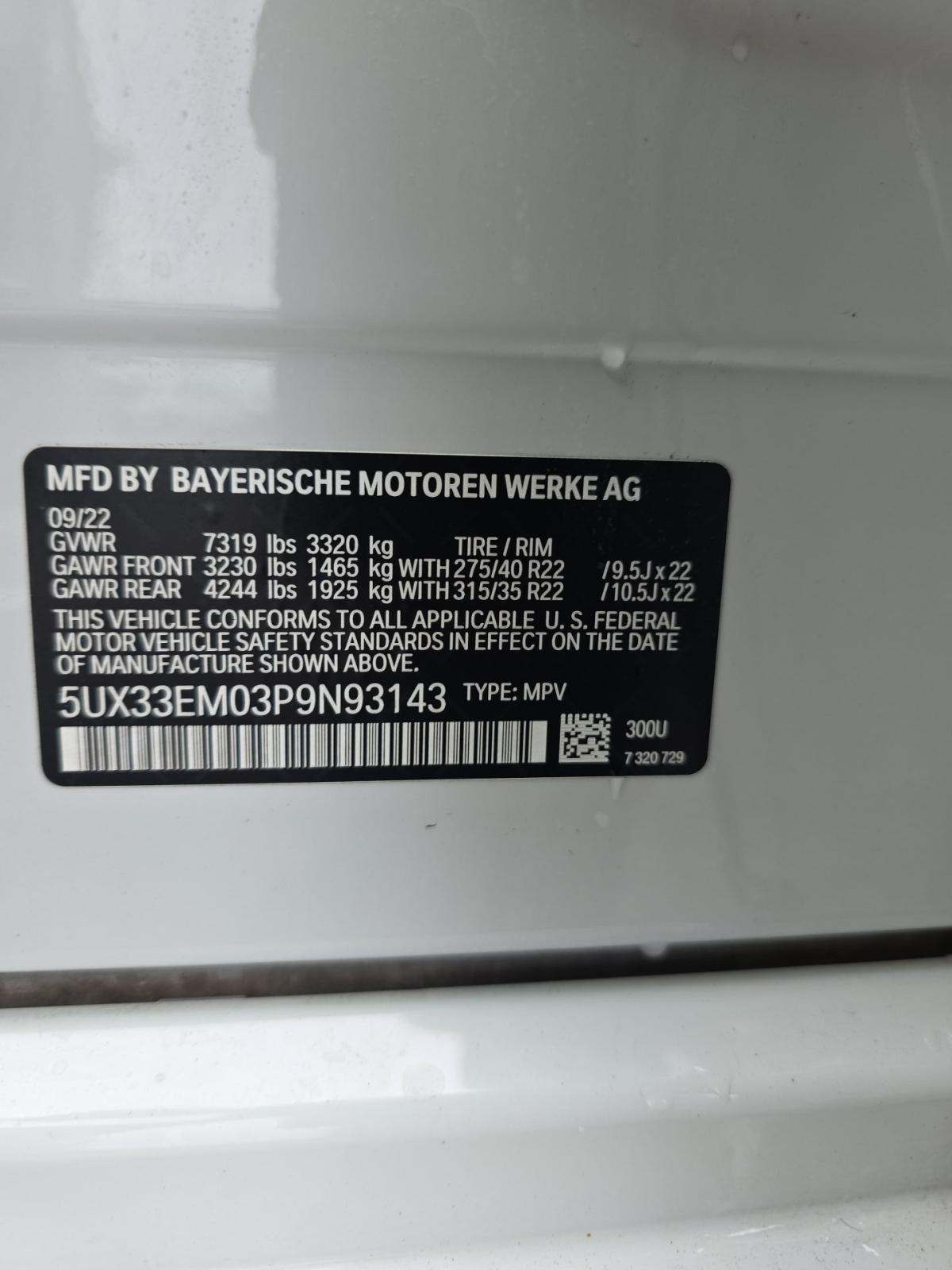 2023 BMW X7 M60i AWD