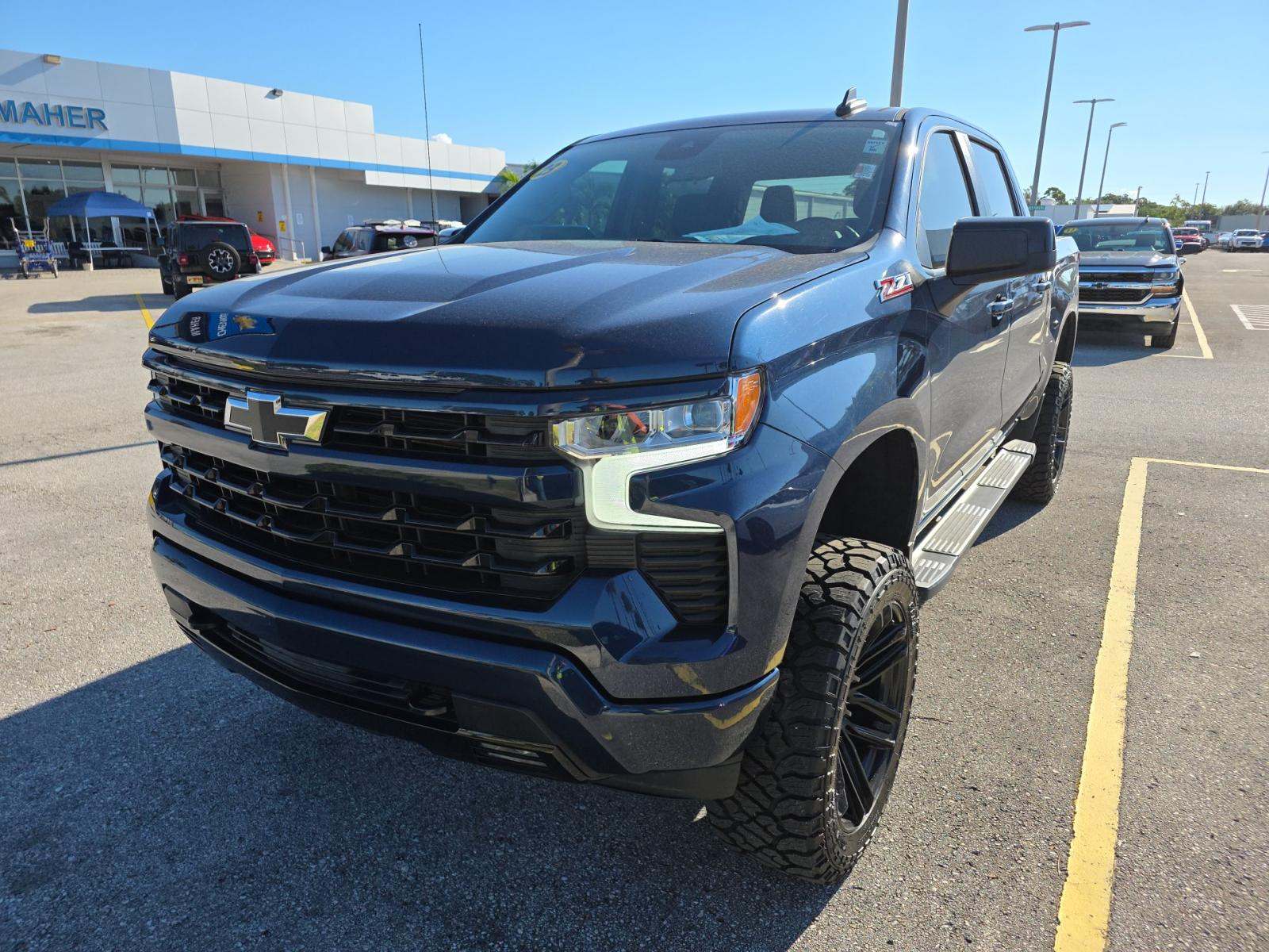 2023 Chevrolet Silverado 1500 RST AWD