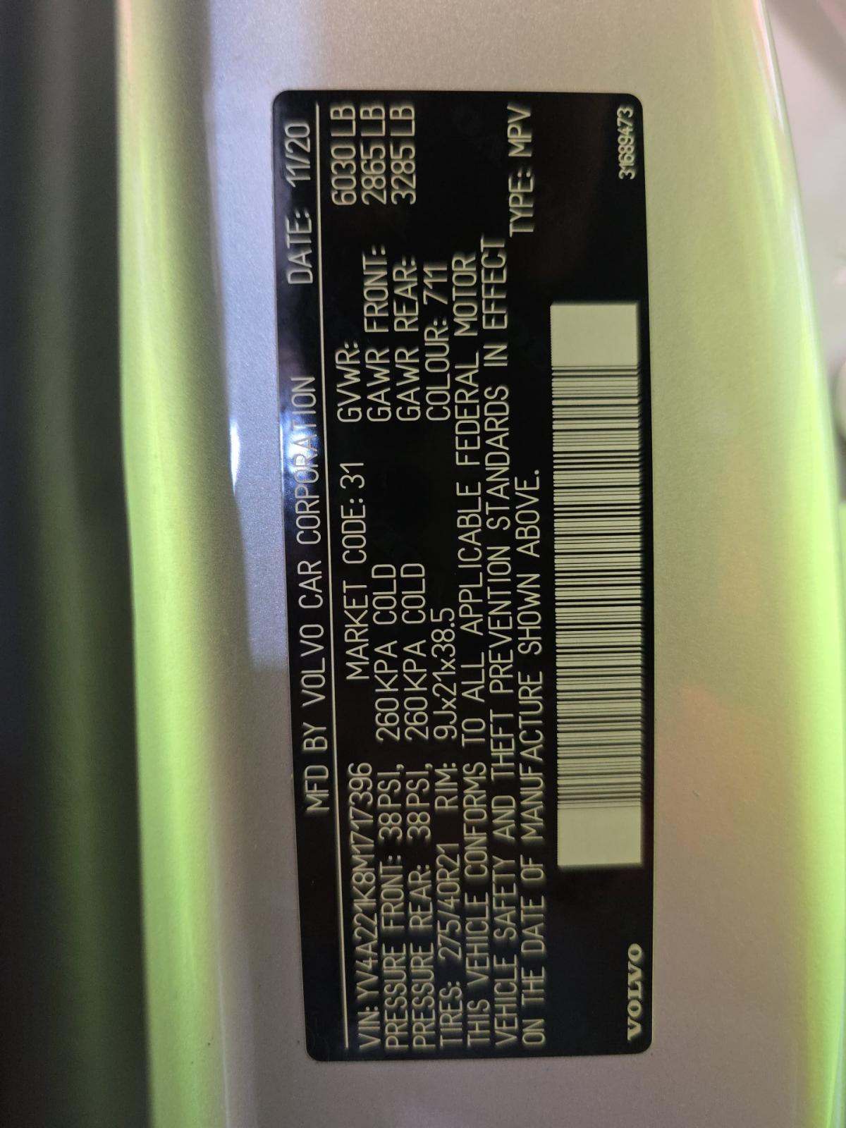 2021 Volvo XC90 T6 Momentum AWD