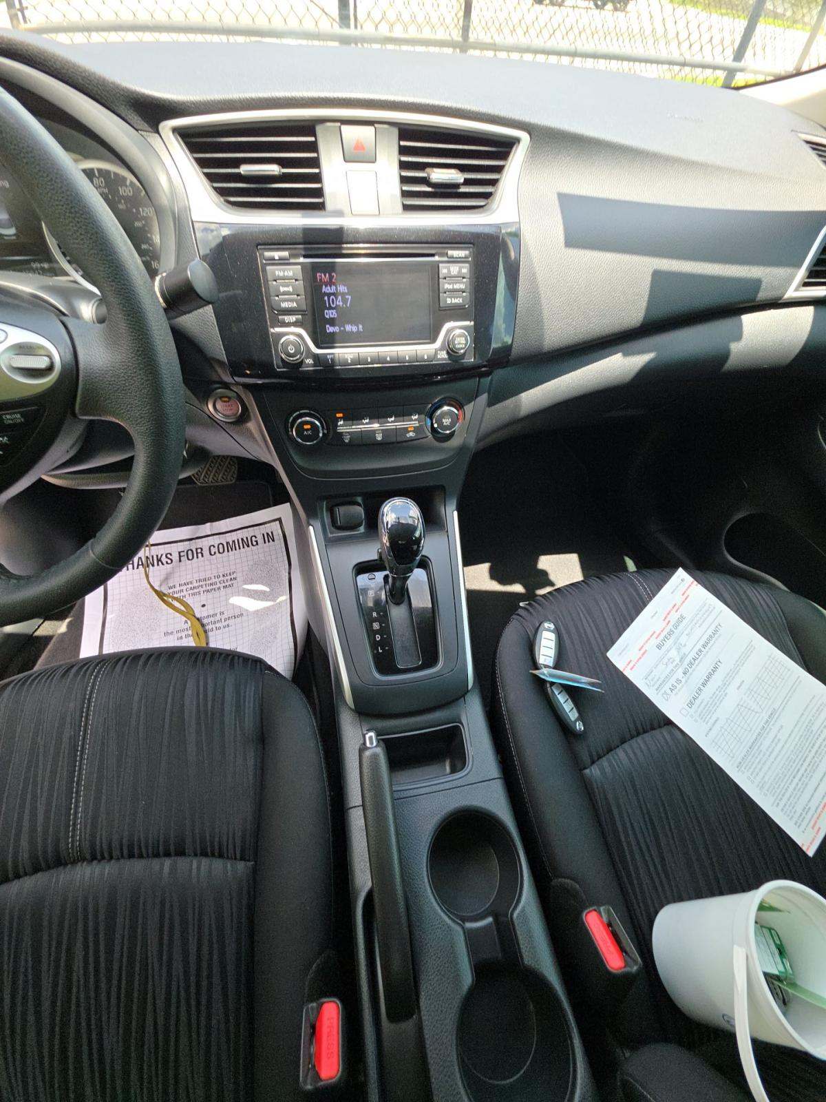 NISSAN SENTRA - 10
