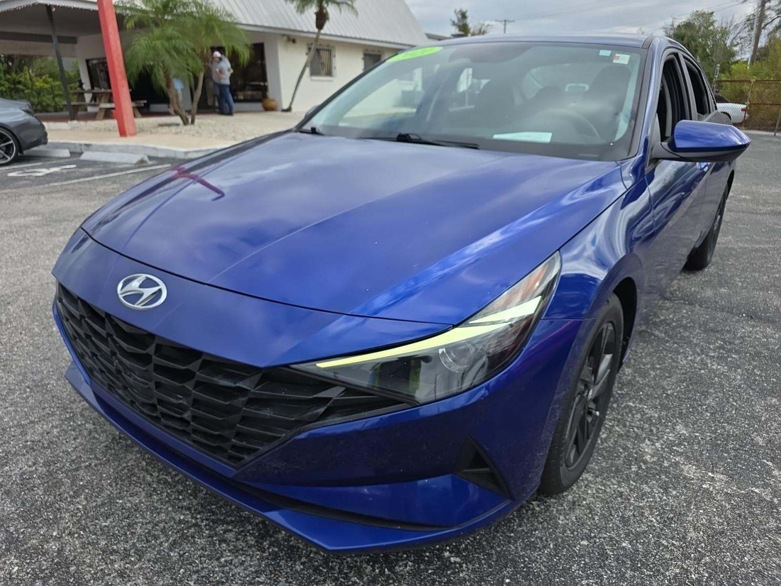 2021 Hyundai Elantra SEL FWD