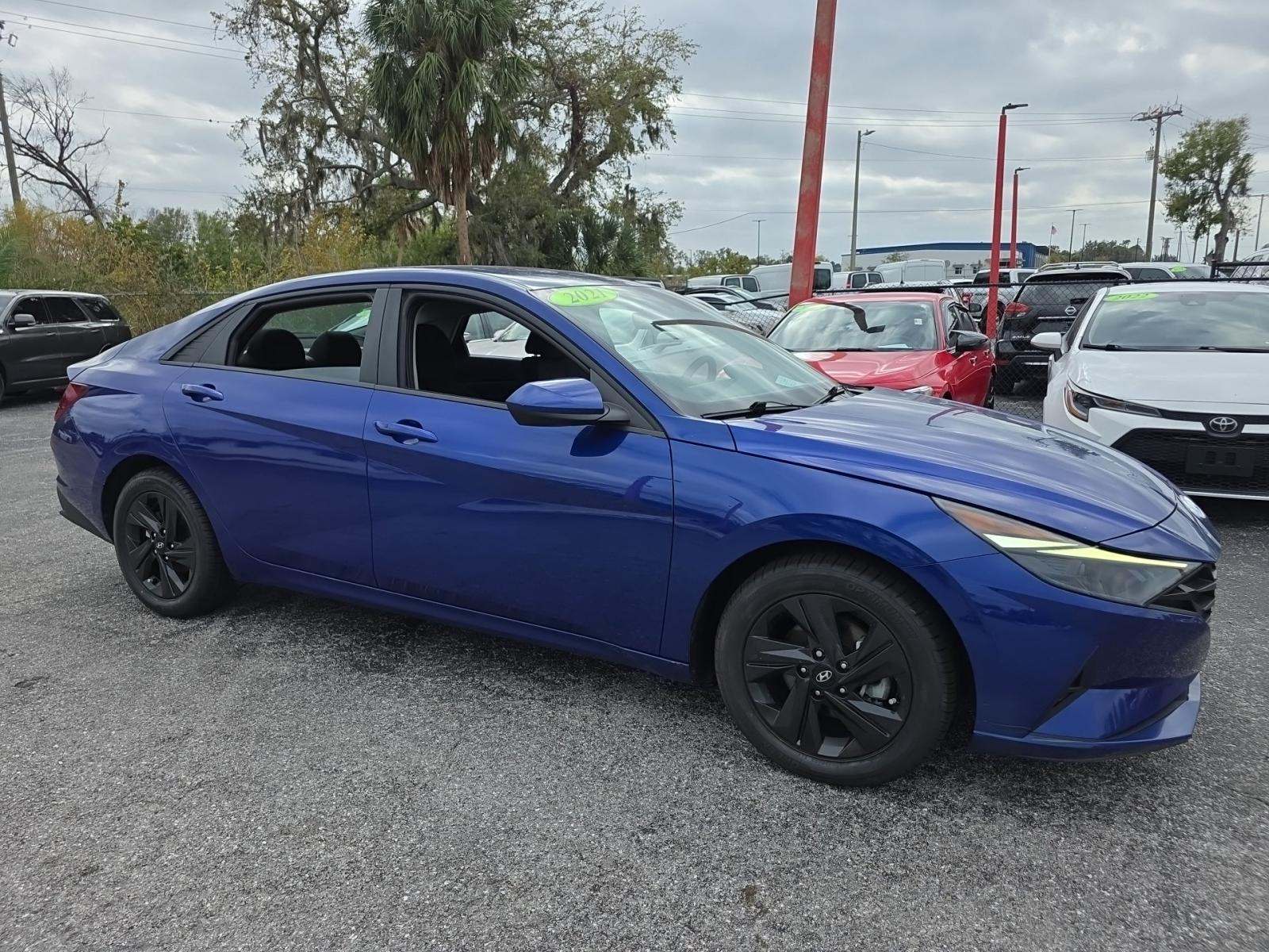 2021 Hyundai Elantra SEL FWD