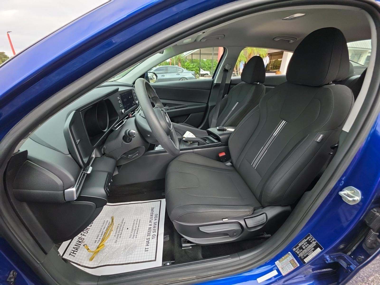 2021 Hyundai Elantra SEL FWD