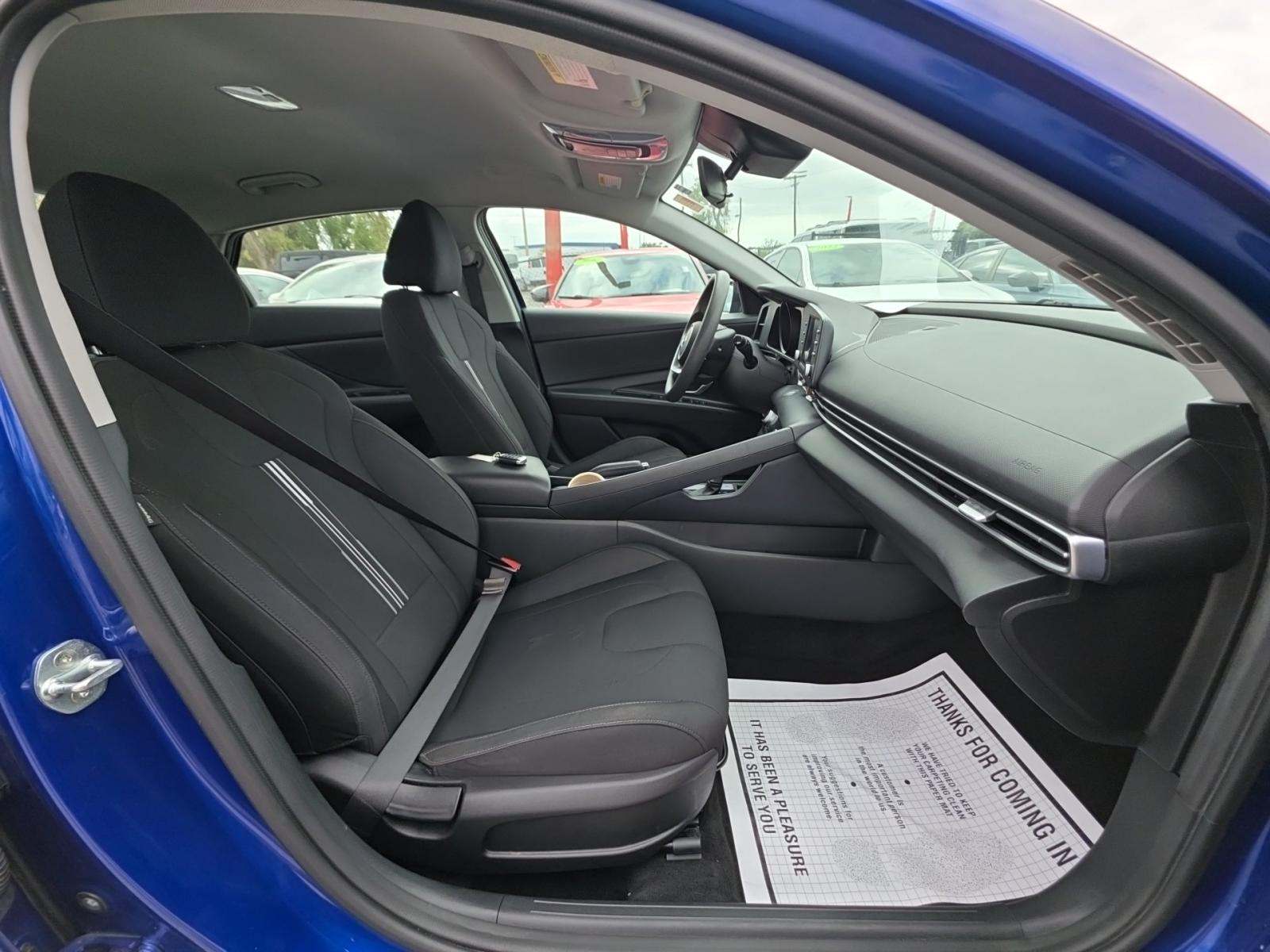 2021 Hyundai Elantra SEL FWD