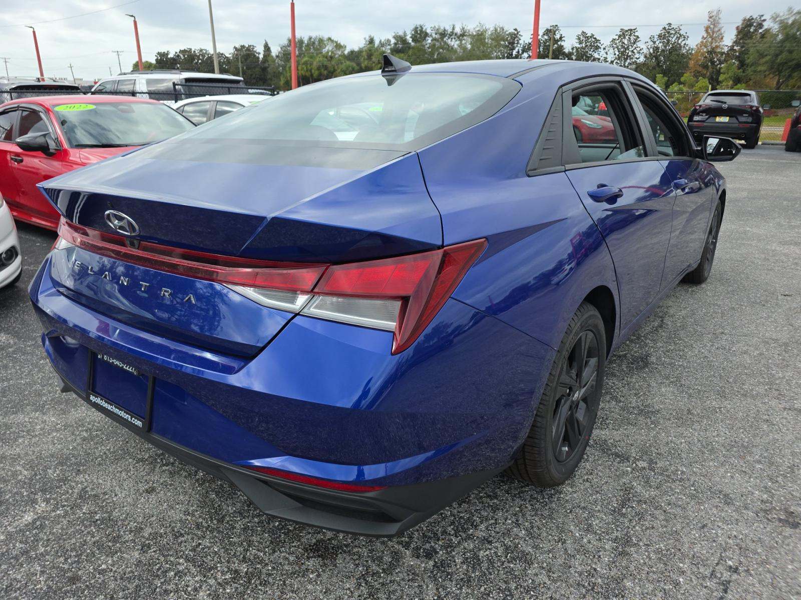 2021 Hyundai Elantra SEL FWD