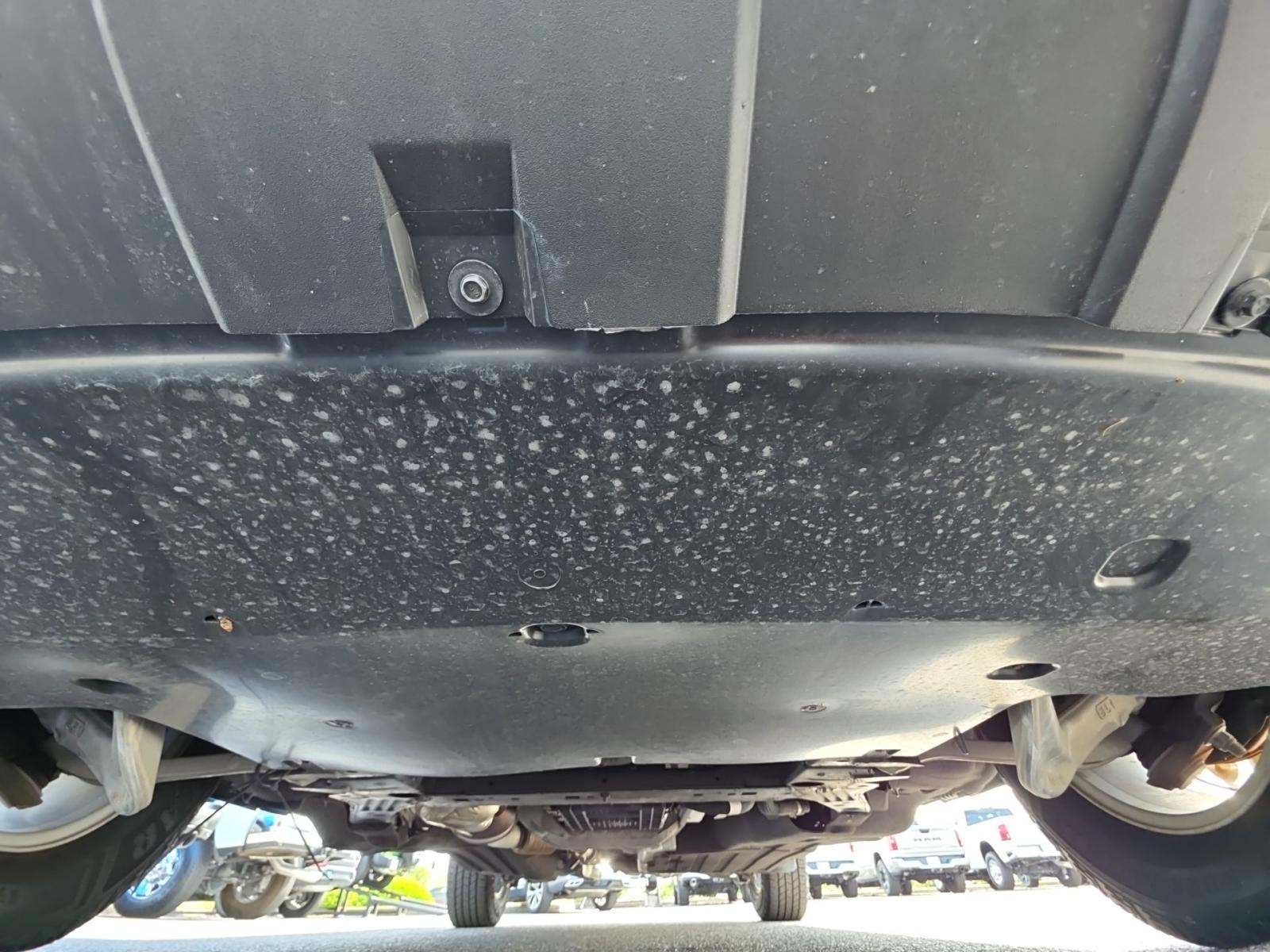 2023 Ford Explorer XLT RWD